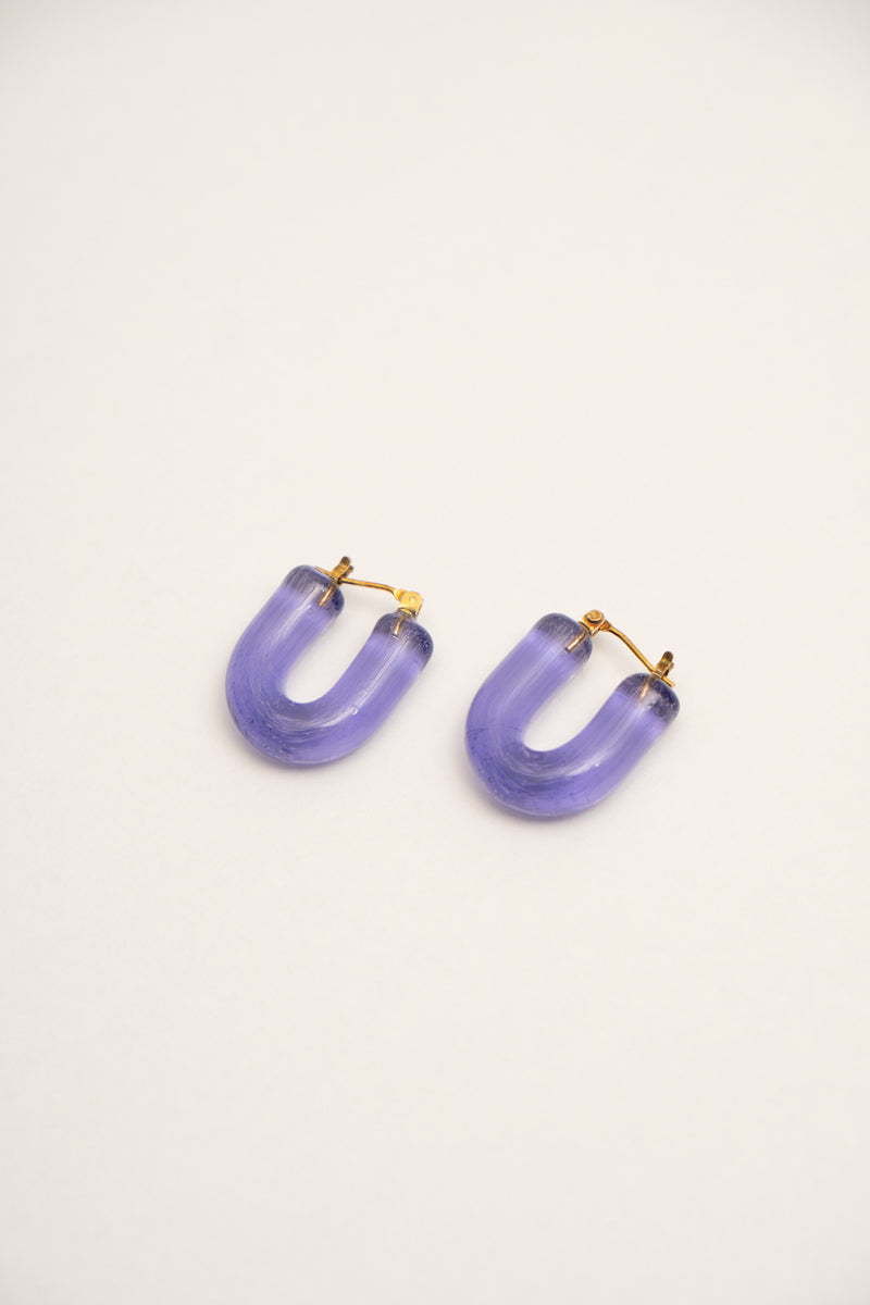 YAGA U glass hoop pierce ガラスUピアス /purple