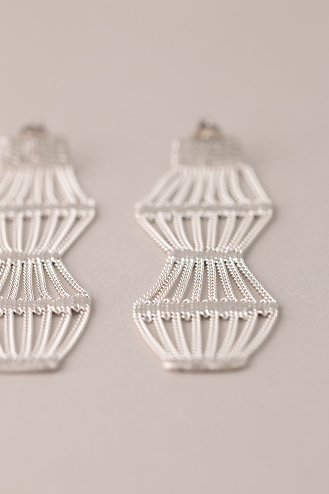 hannah keefe bellows earring Pierce/Silver