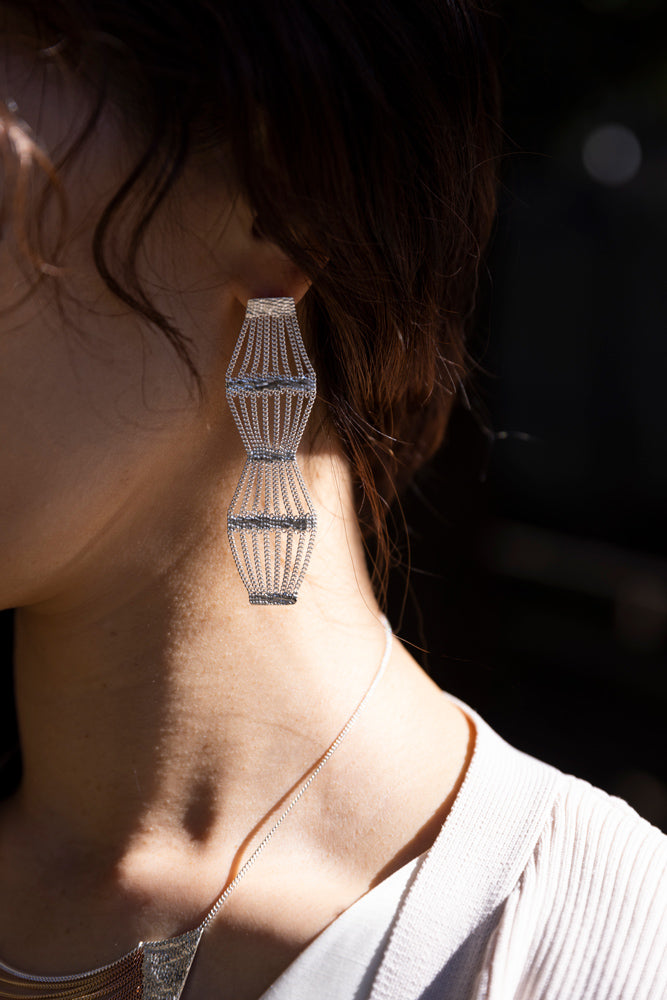 hannah keefe bellows earring Pierce/Silver