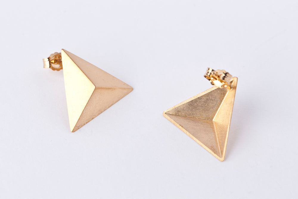 jaren Triangle gold earring ピアス