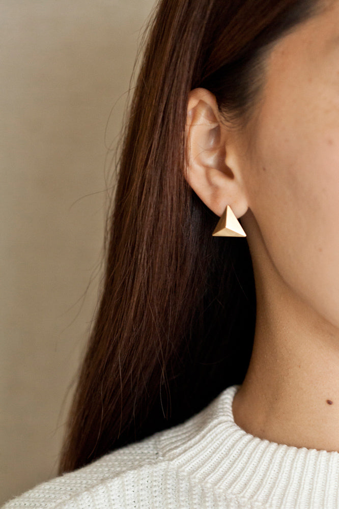jaren Triangle gold earring ピアス