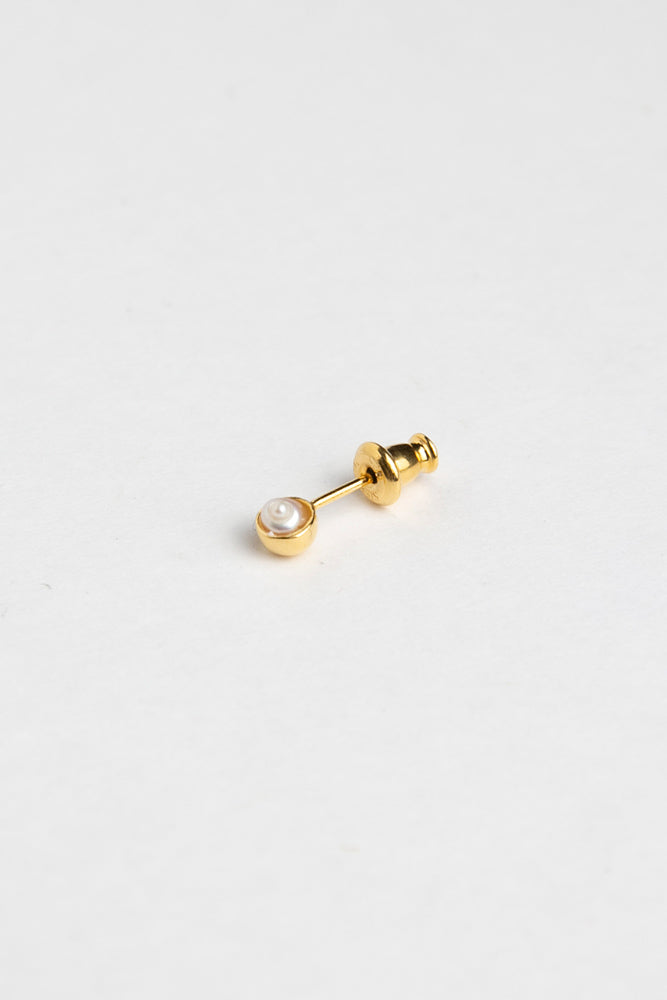 mocco 半丸お皿淡水パールピアス