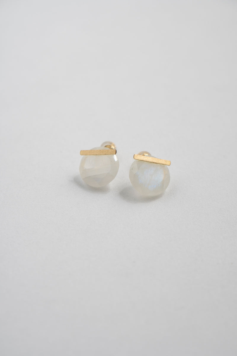 MONAKA jewellery Rainbow moon stone bar stone pierce ピアス/K18