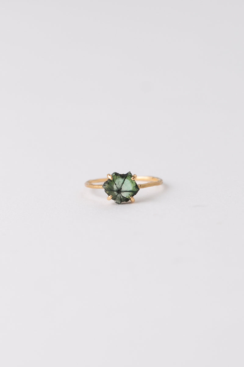 MONAKA jewellery Trapitche Emerald Prong Ring トラピッチェ