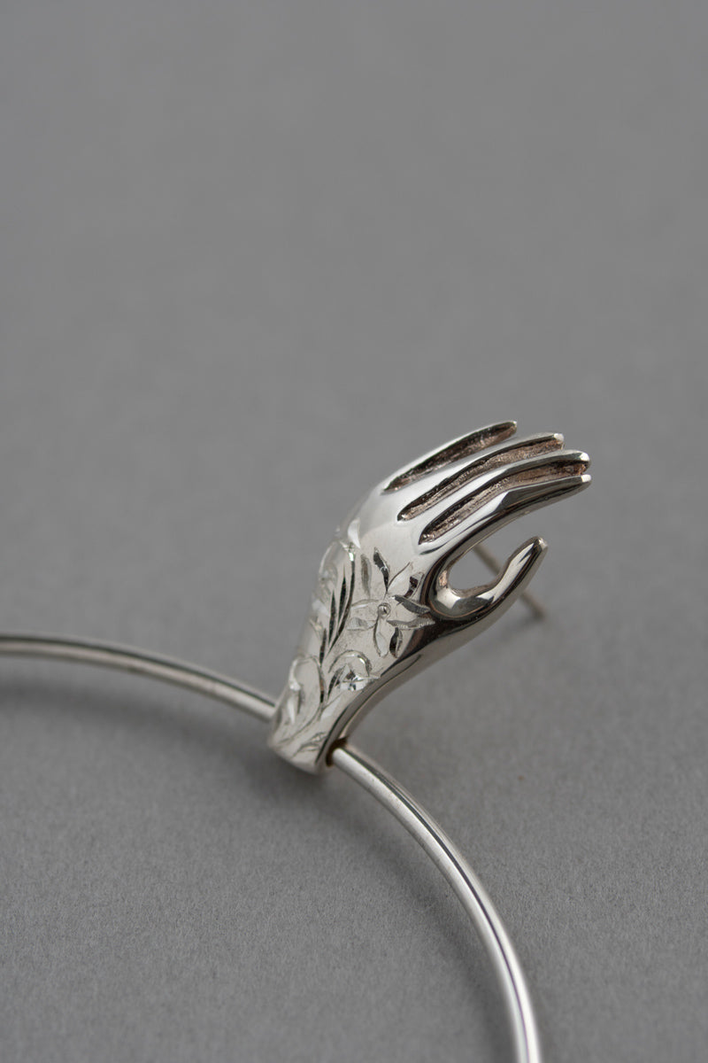 PALA FIGA BIG CIRCLE HAND PIERCE /Silver