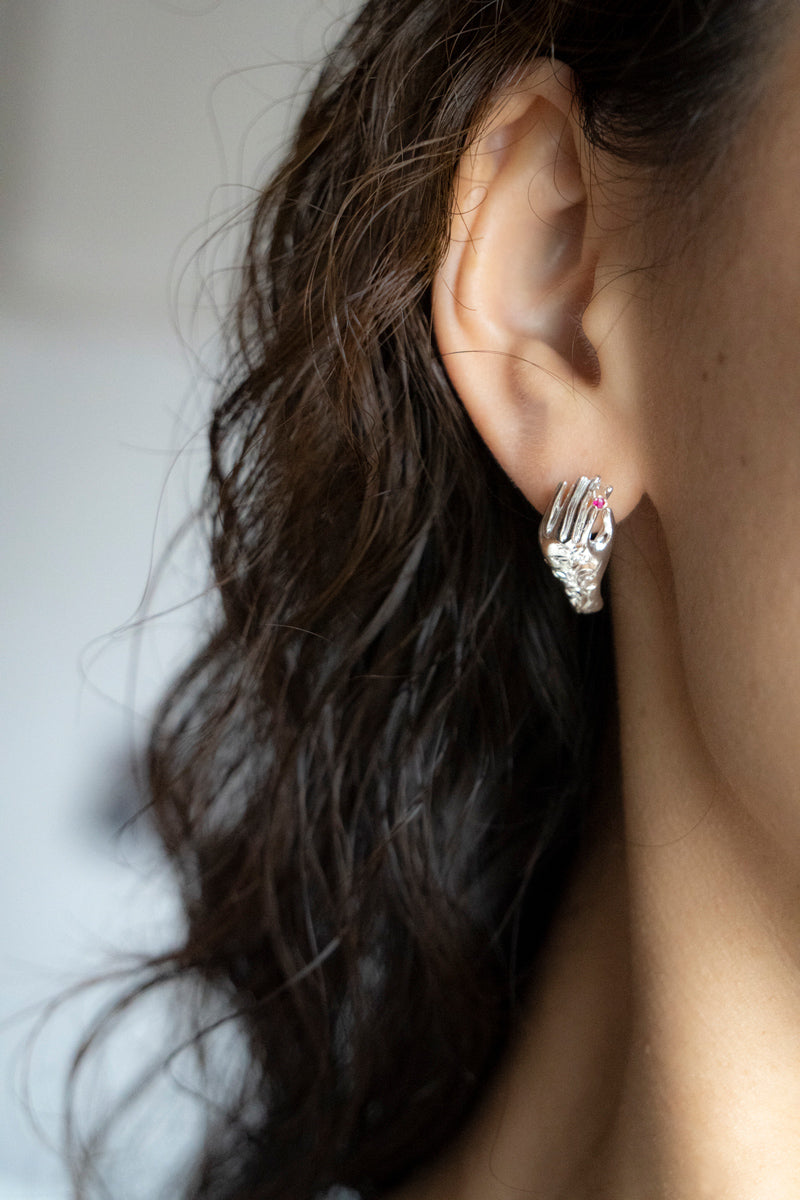 PALA FIGA Hand Pierce Ruby Tobacco Tattoo /Silver