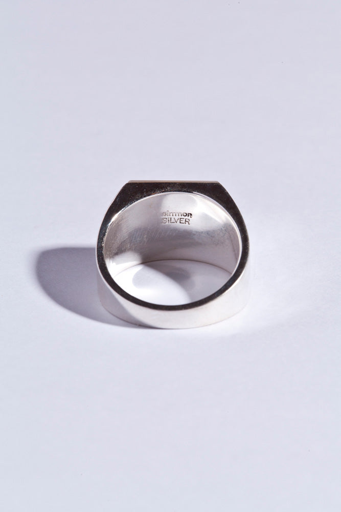 simmon SV & SHELL CUT SIGNNET RING white butterfly shell ring /Silver
