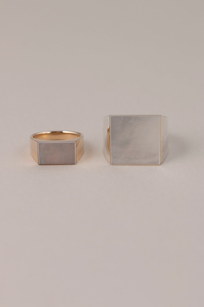 simmon WIDE SQUARE SHELL SIGNET RING 白蝶貝リング /Silver