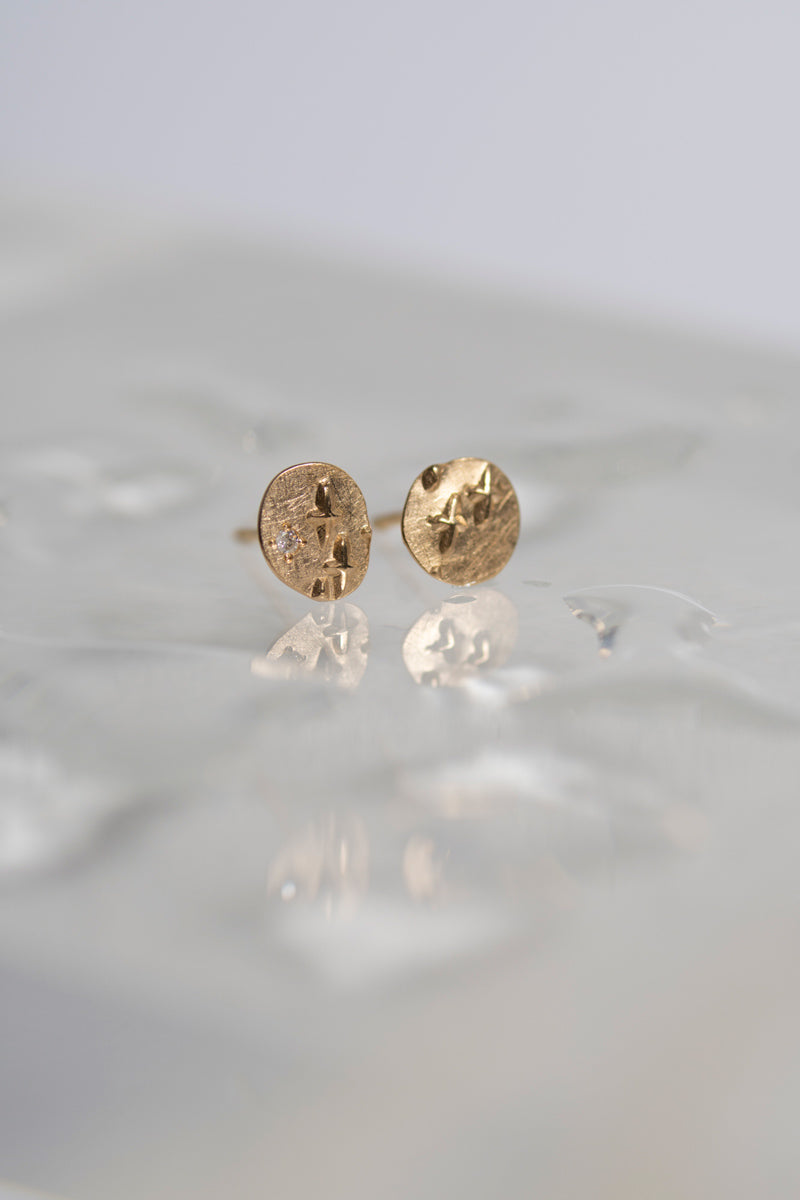 saia with a wish diamond Pierce earrings