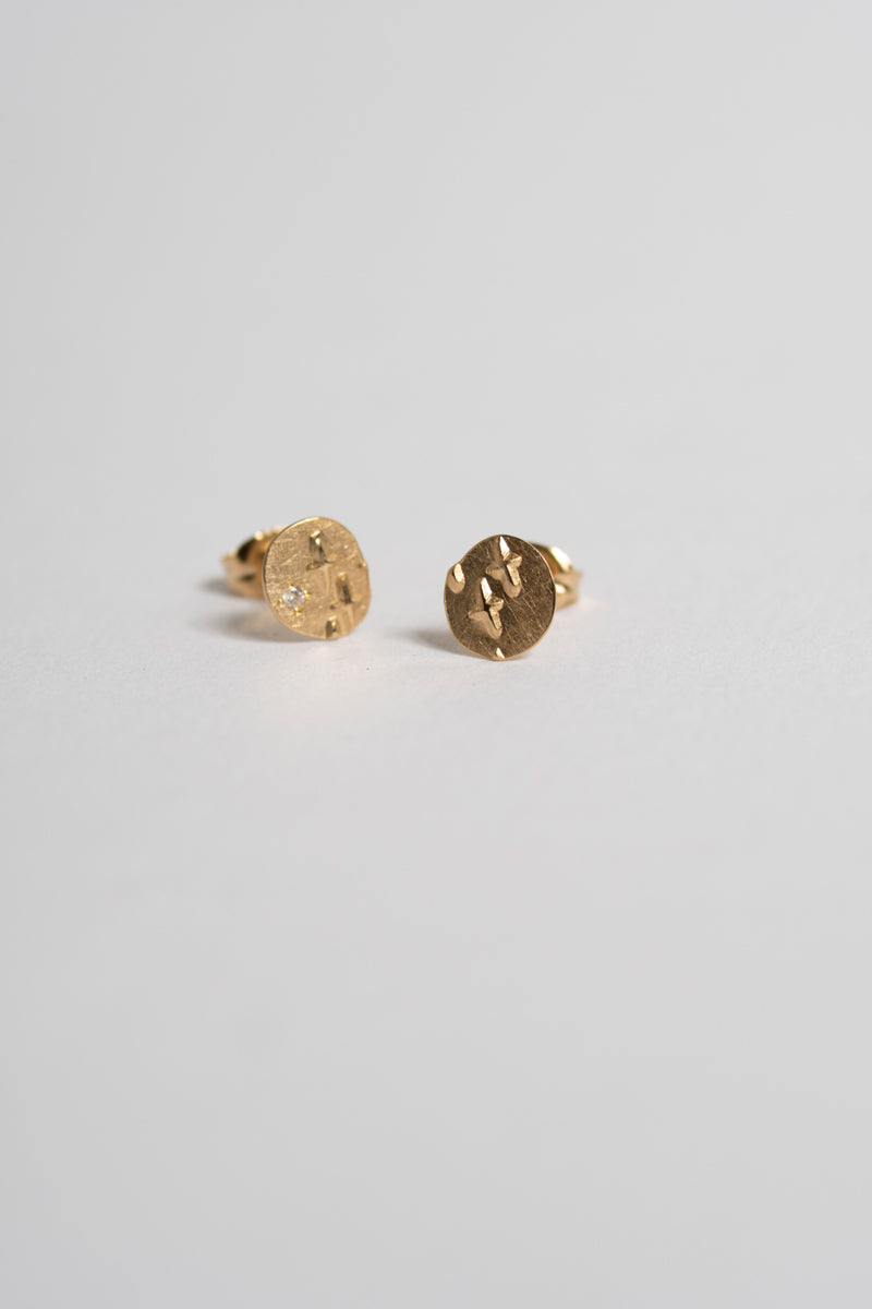 saia with a wish diamond Pierce earrings