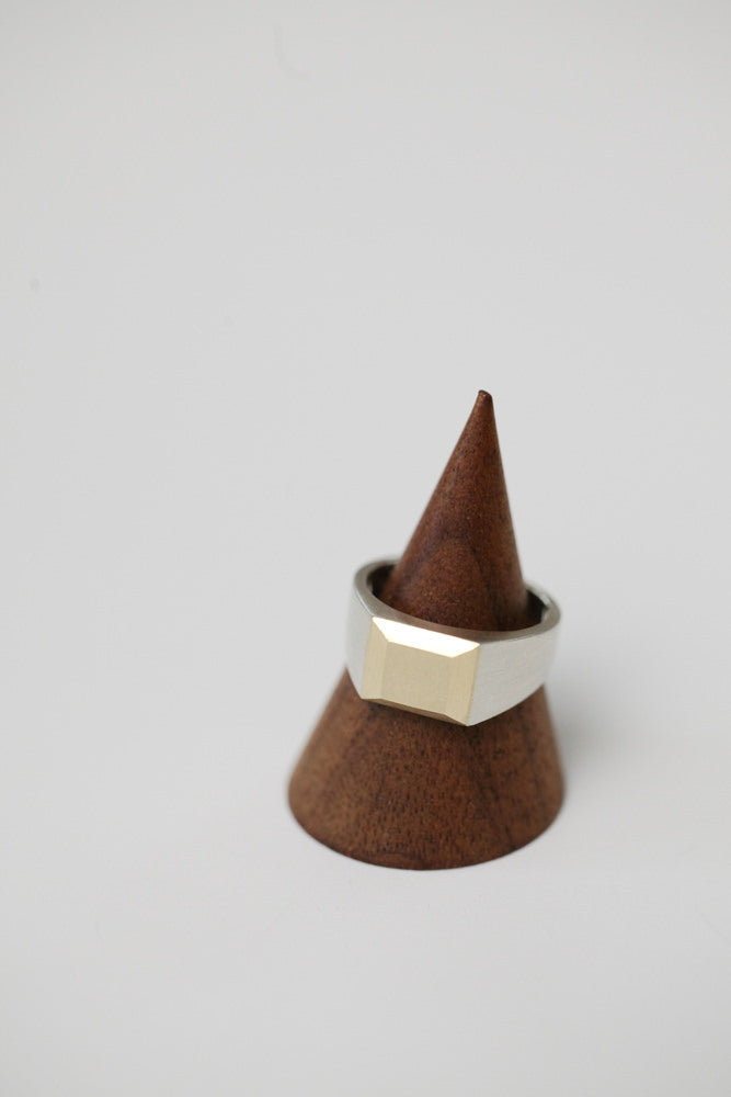 simmon SV &10K SIGNET RING CUT stamp stand ring /Silver