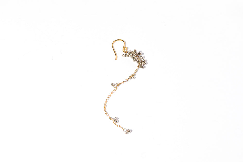 Perche? suzunari fusa Pierce earrings/K18