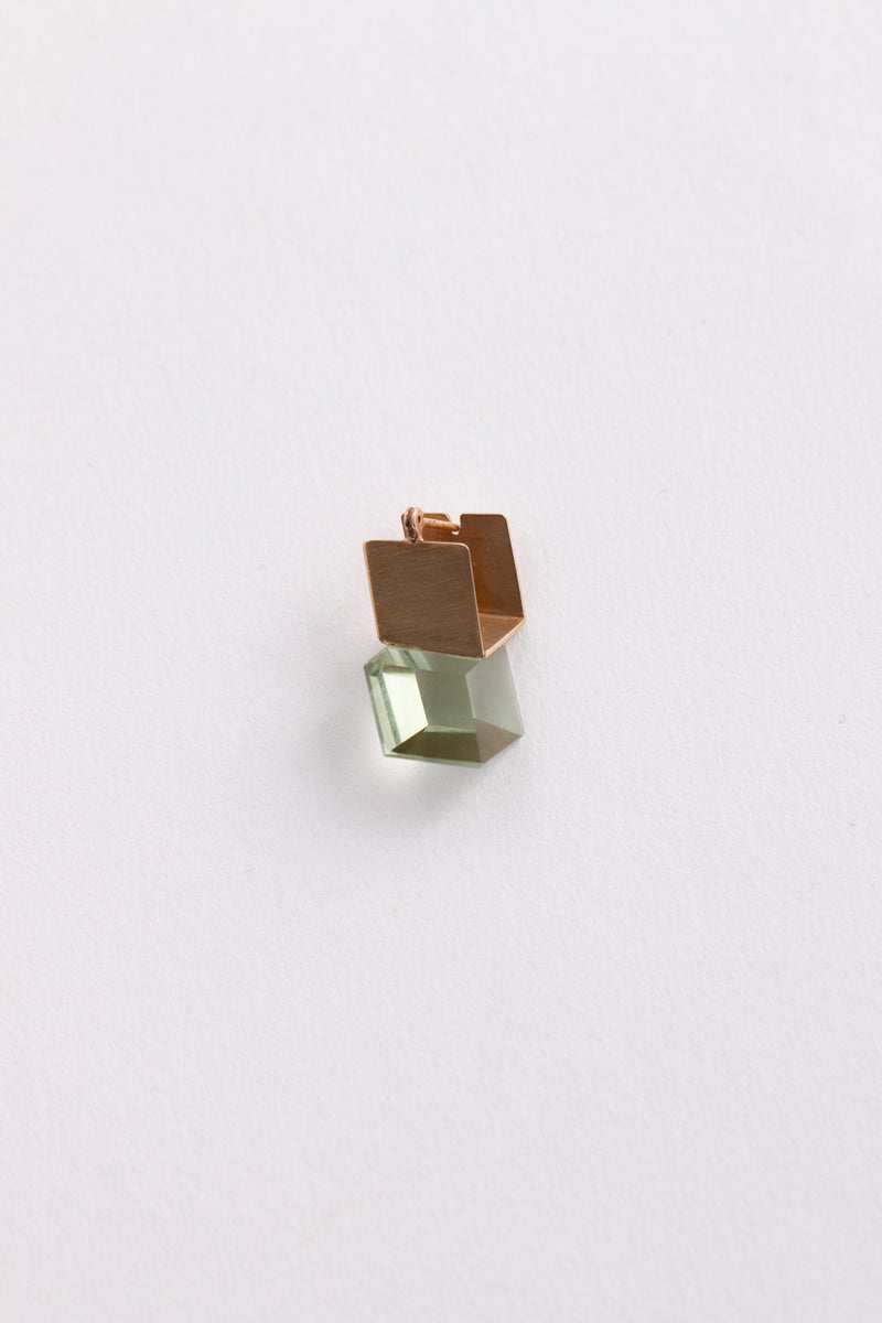 yull. CUBE green amethyst Pierce Green amethyst earrings/K10