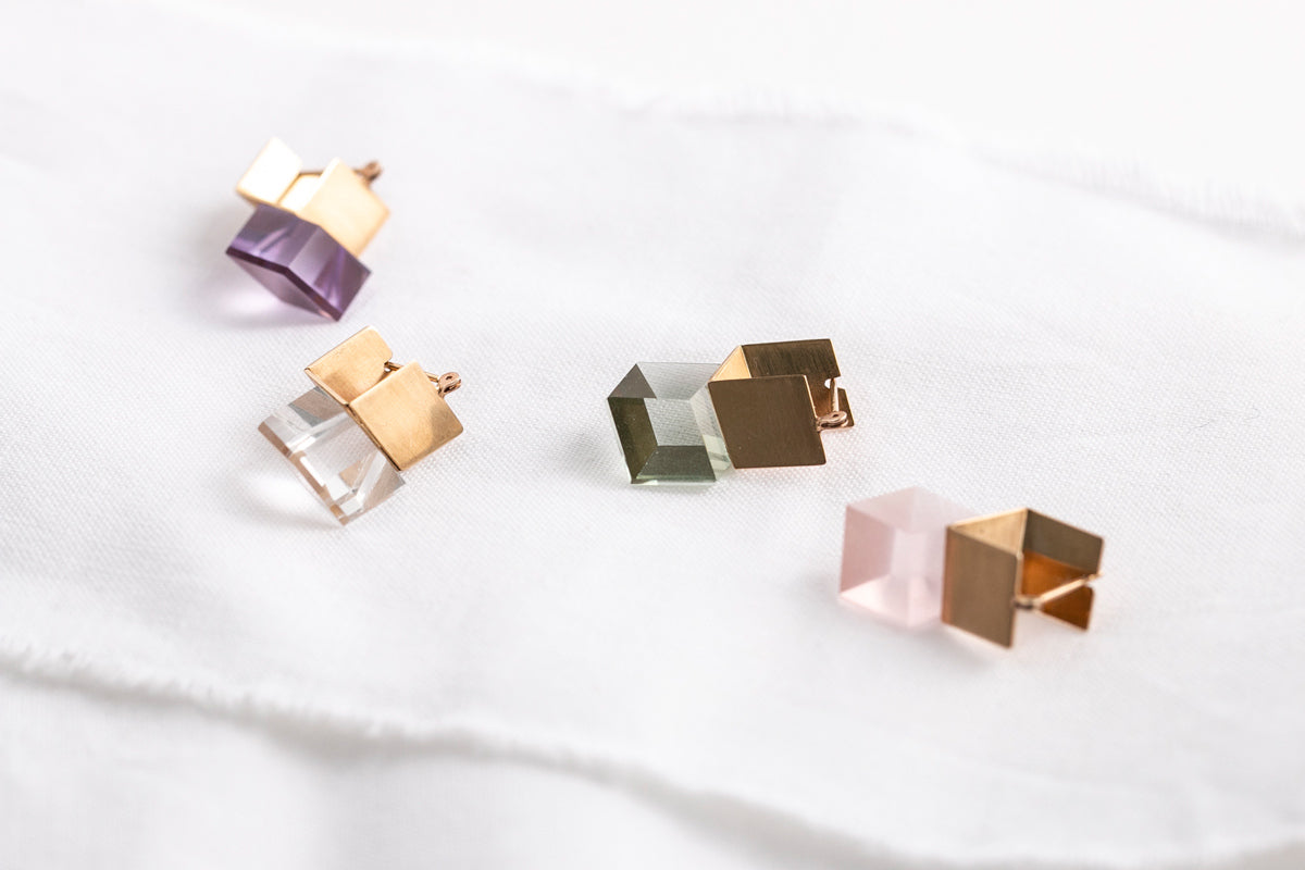 yull. CUBE green amethyst Pierce /K10