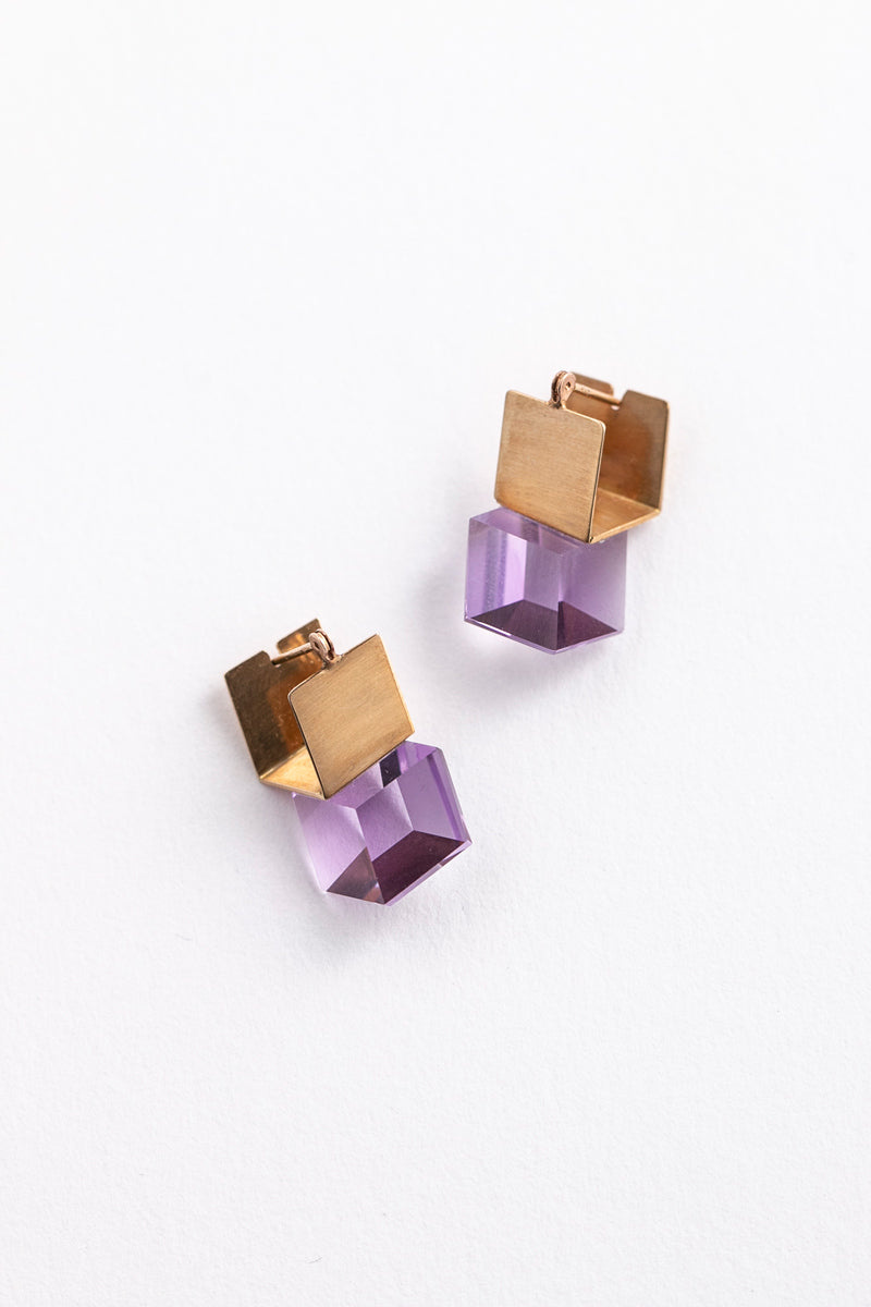 yull. CUBE amethyst Pierce アメジストピアス/K10