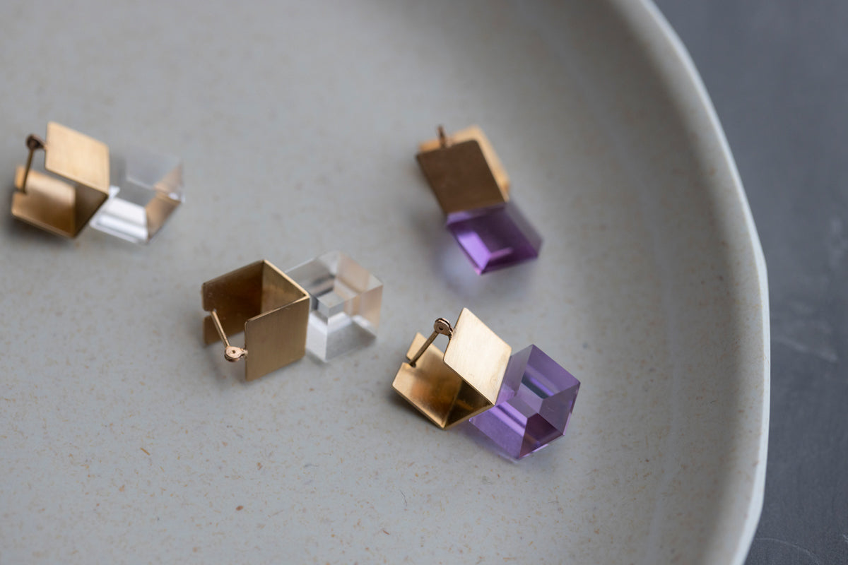 yull. CUBE amethyst Pierce アメジストピアス/K10