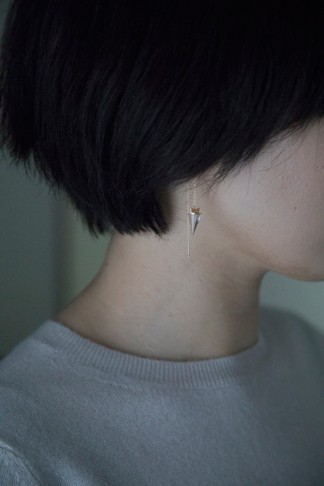 yull. GEOMETRY Rock crystal chain pierce /K10