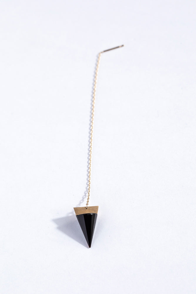 yull. GEOMETRYオニキスロングピアス/K10