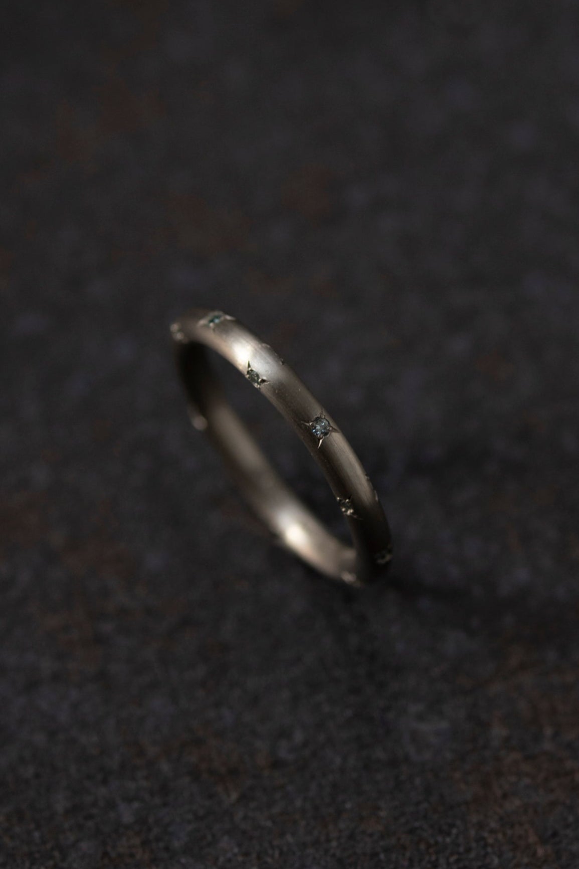 MONAKA jewellery en-LD Blue Diamond Eternity Ring /PT900