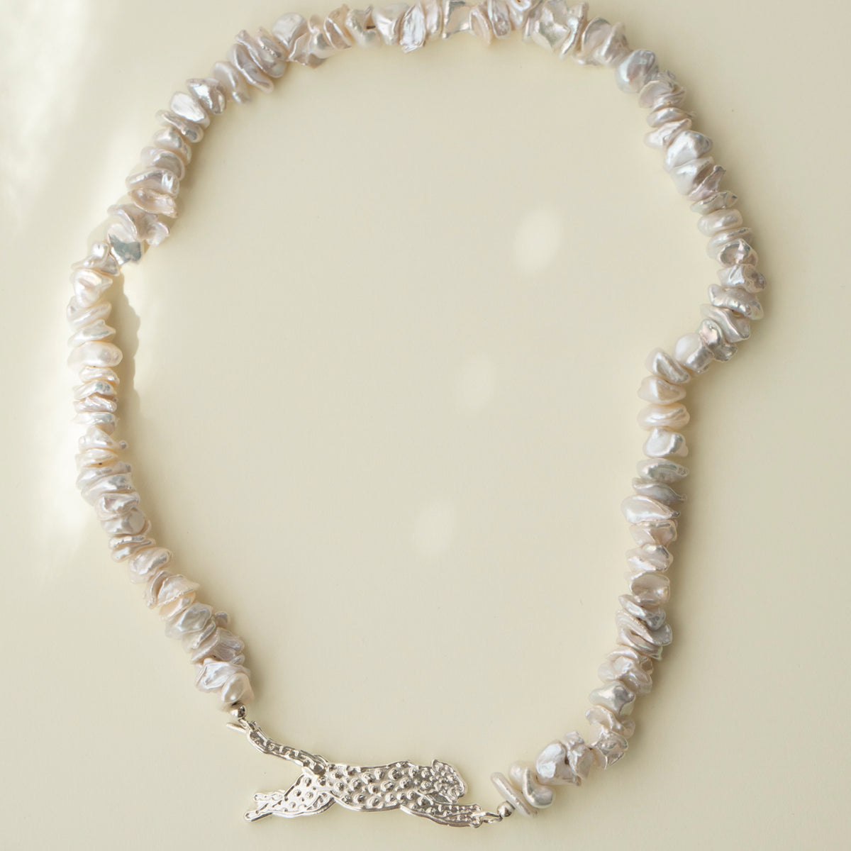 PALA Leopard Hook Necklace Pebble Pearl