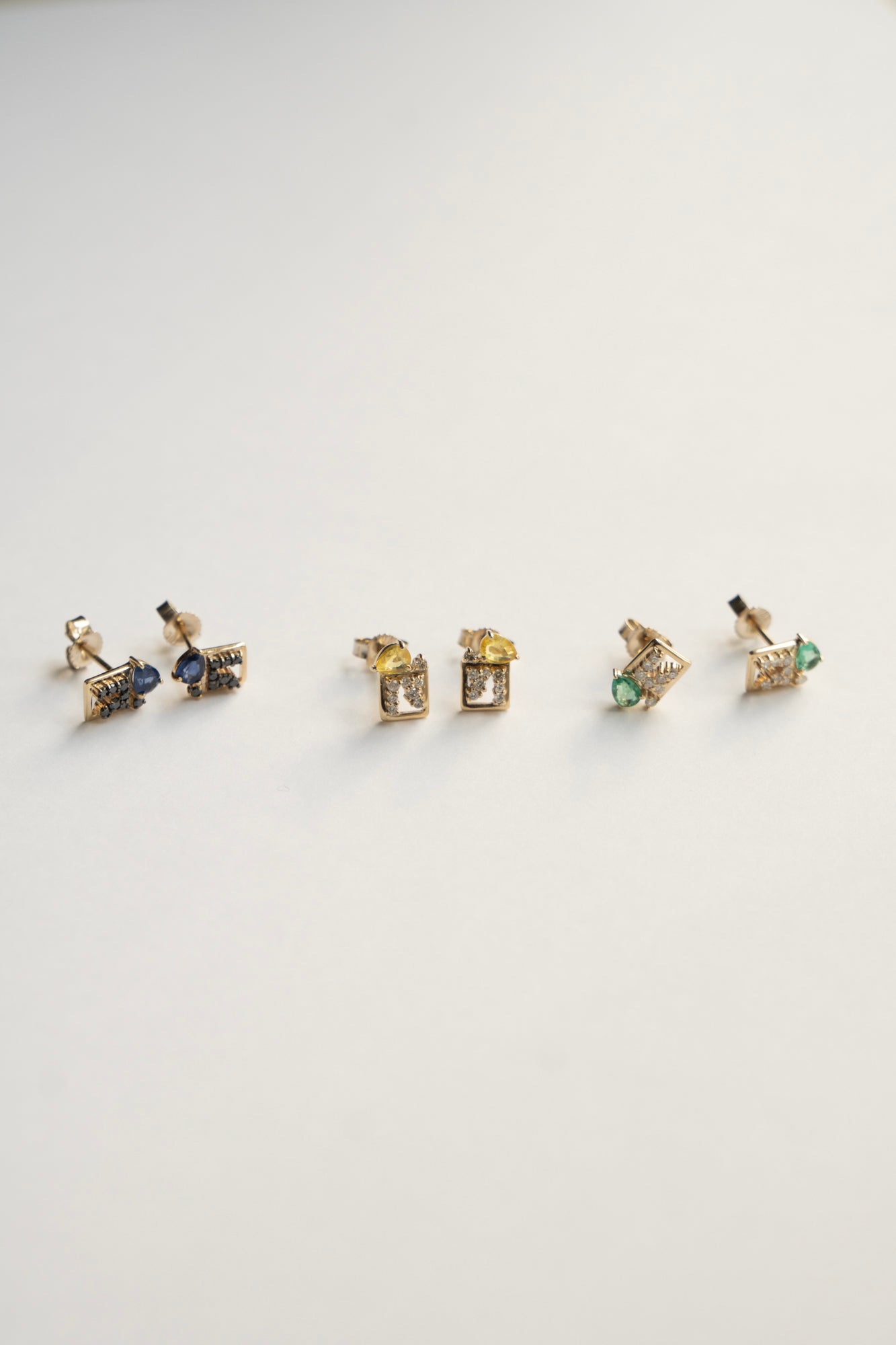 MILA OMI MATA CERES STUDS Yellow Sapphire Pierced Earring /K10
