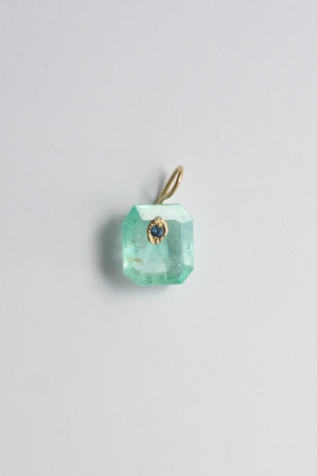 MONAKA jewellery Flat Emerald Necklace Charm Top /K18