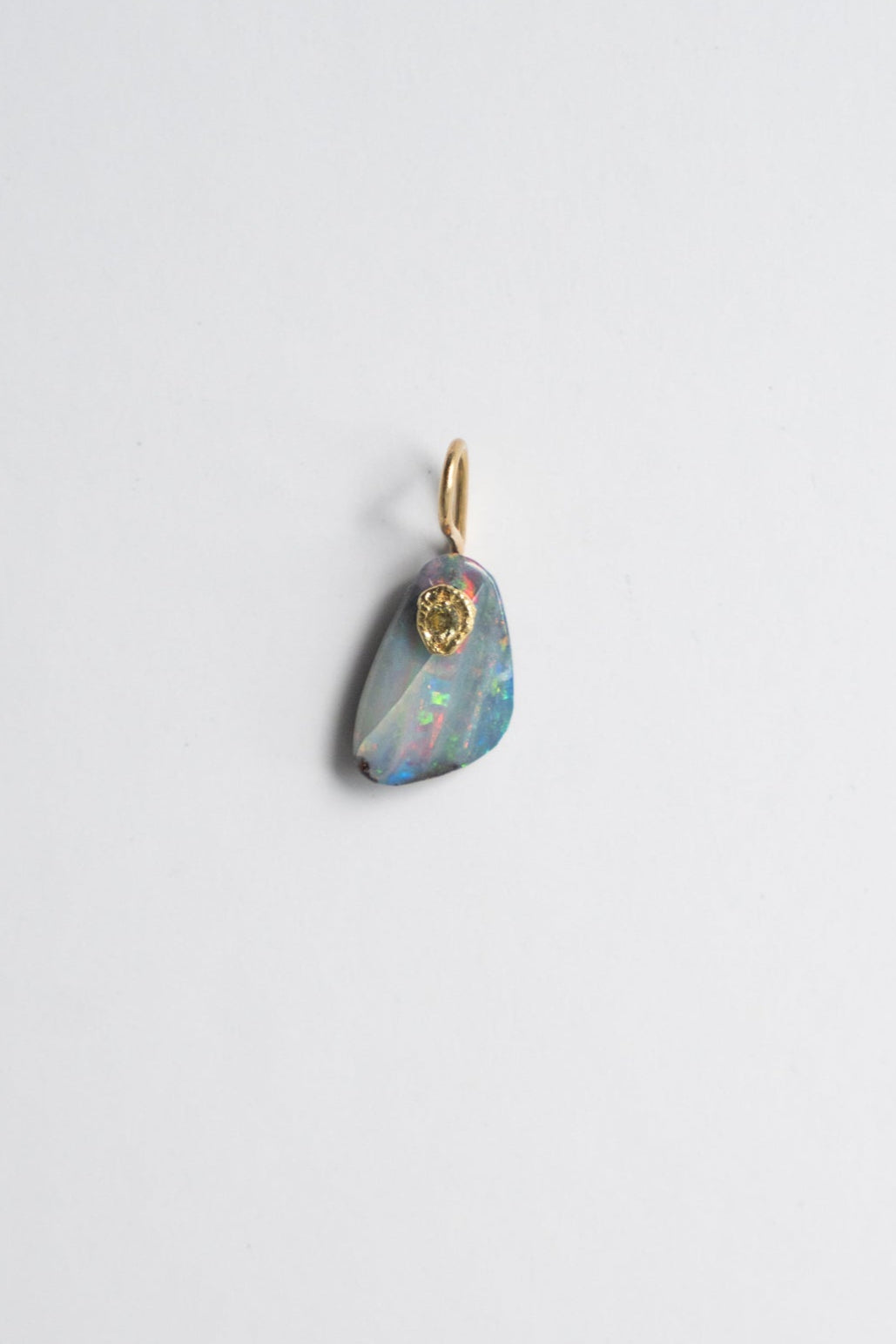 MONAKA jewellery Flat Boulder Opal Necklace Charm Top /K18