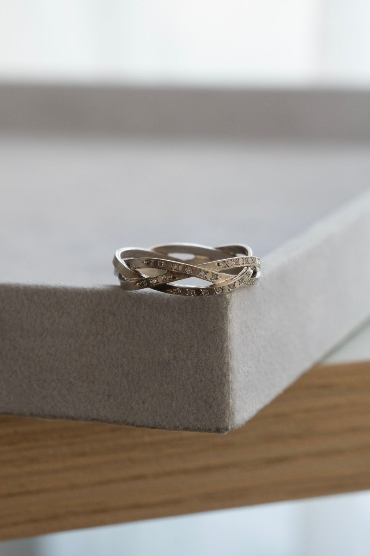 MONAKA jewellery String Ring Half Diamond Wide WG /K18