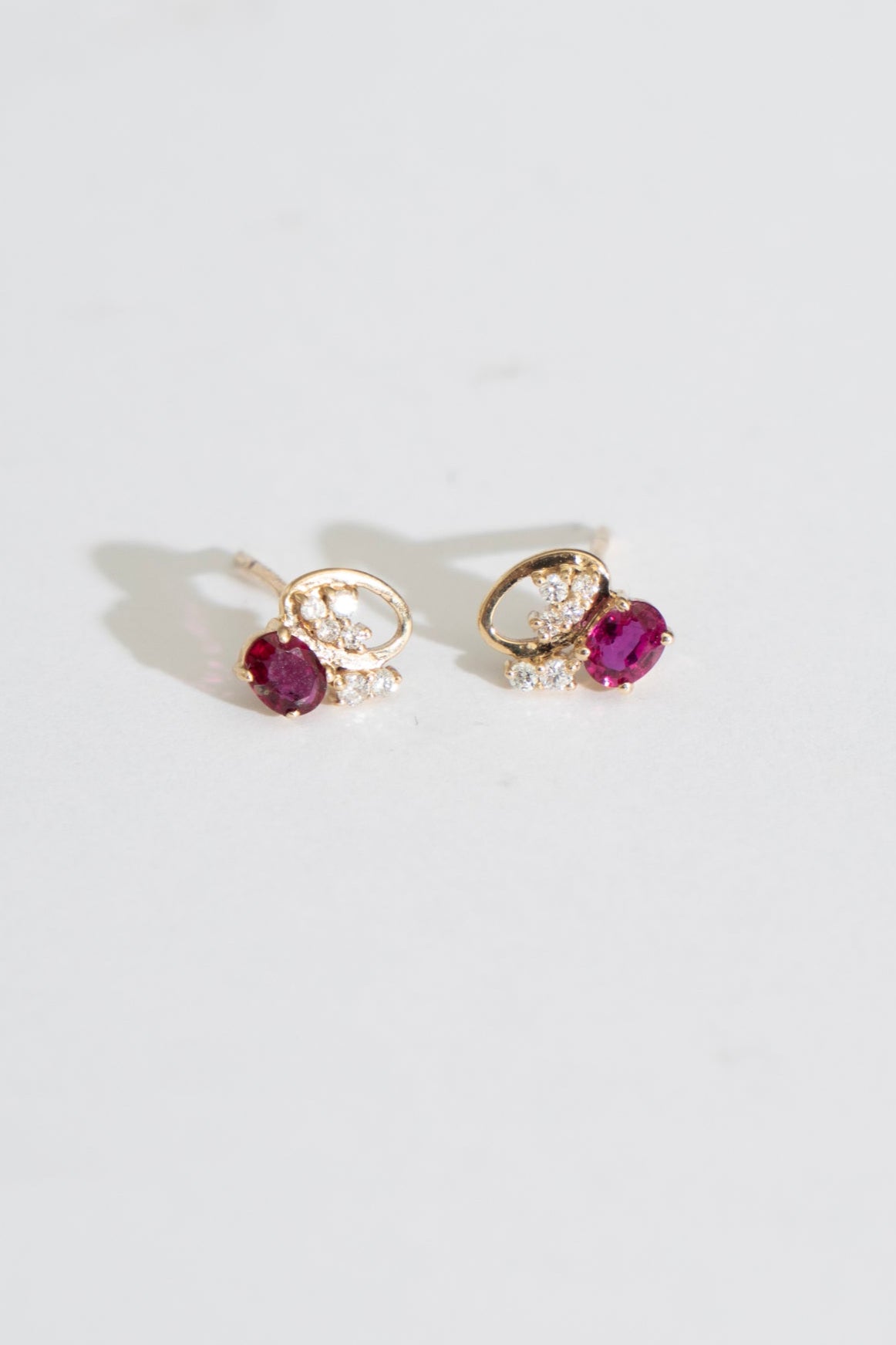 MILA OMI MATA KYBELE STUDS Ruby Pierced Earring /K10