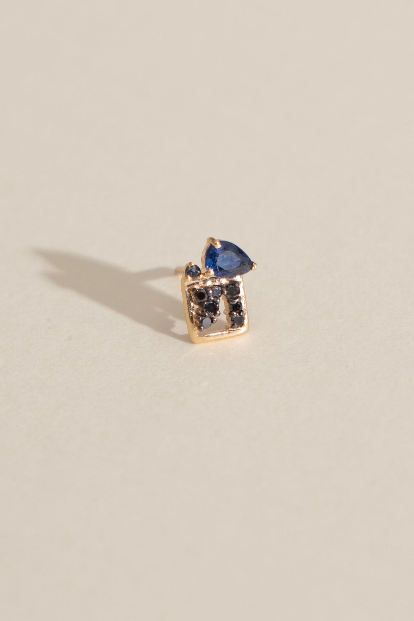 MILA OMI MATA CERES STUDS Blue Sapphire Pierced Earring /K10