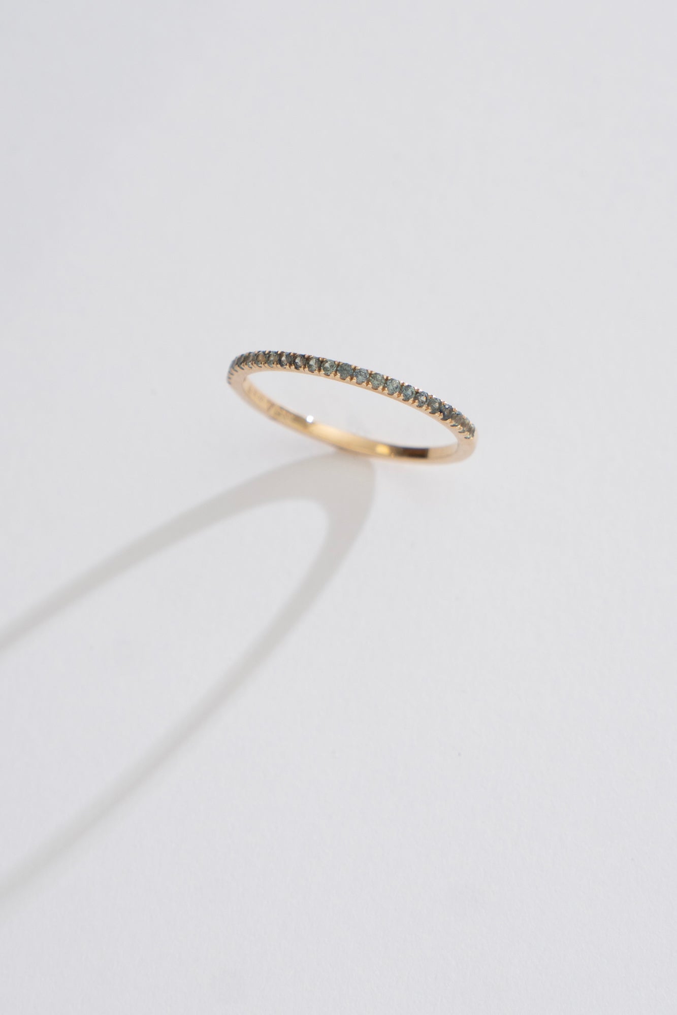 Half Eternity Ring Green Sapphire /K14
