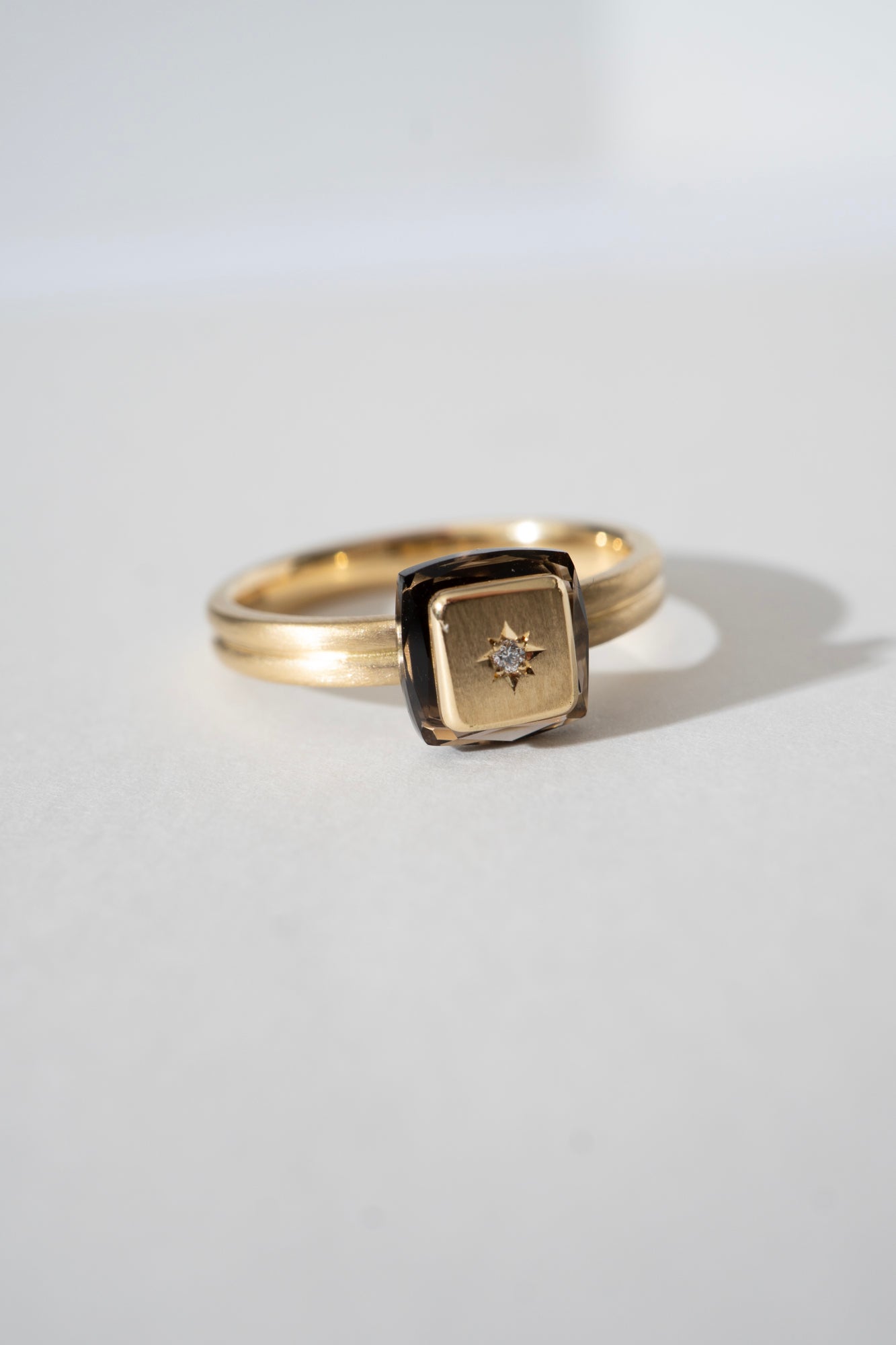 ALLIS Smoky Quartz Sand Diamond Ring /K18