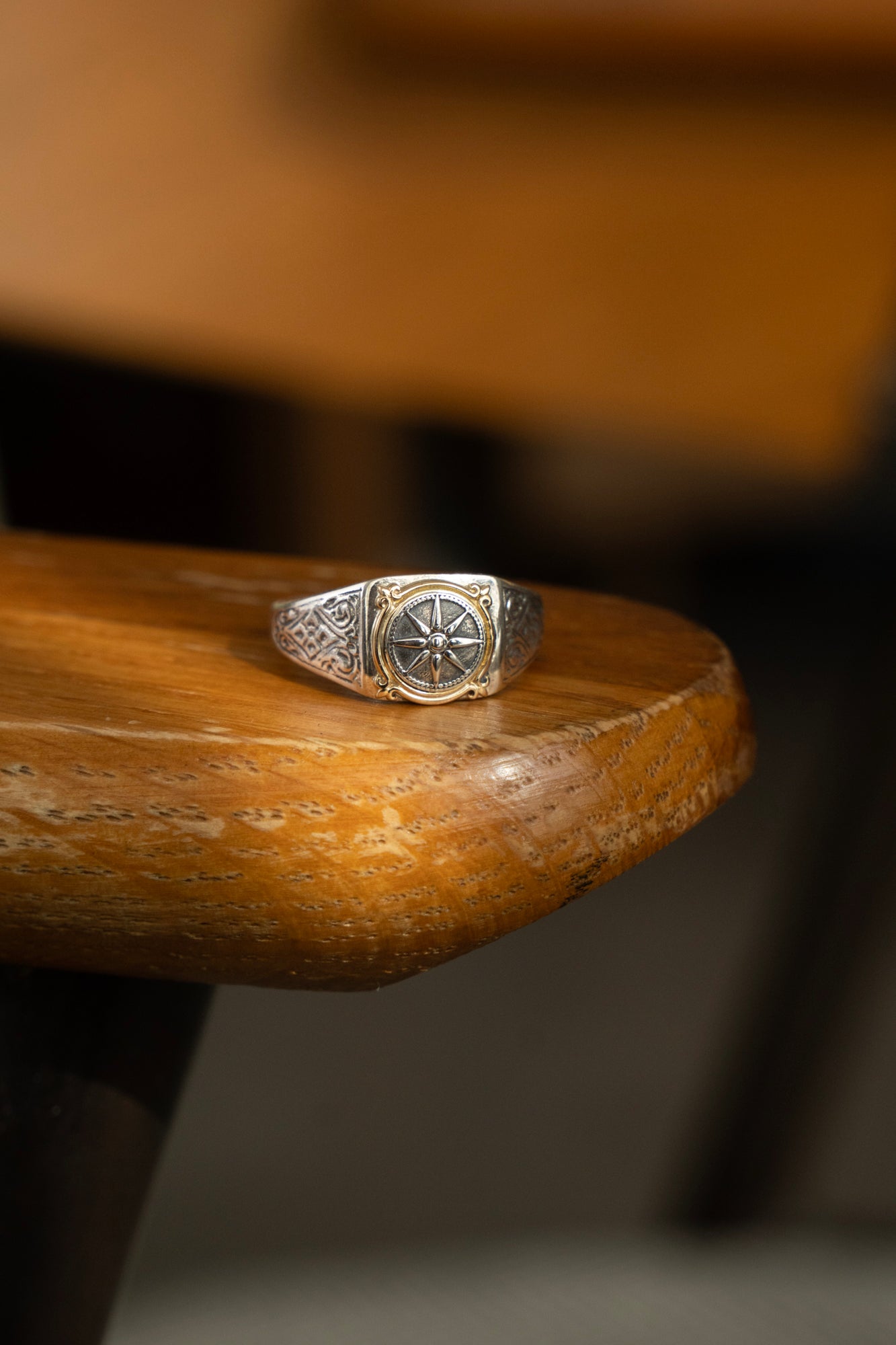 Gerochristo Mini Vergina Square Ring /Silver&K18