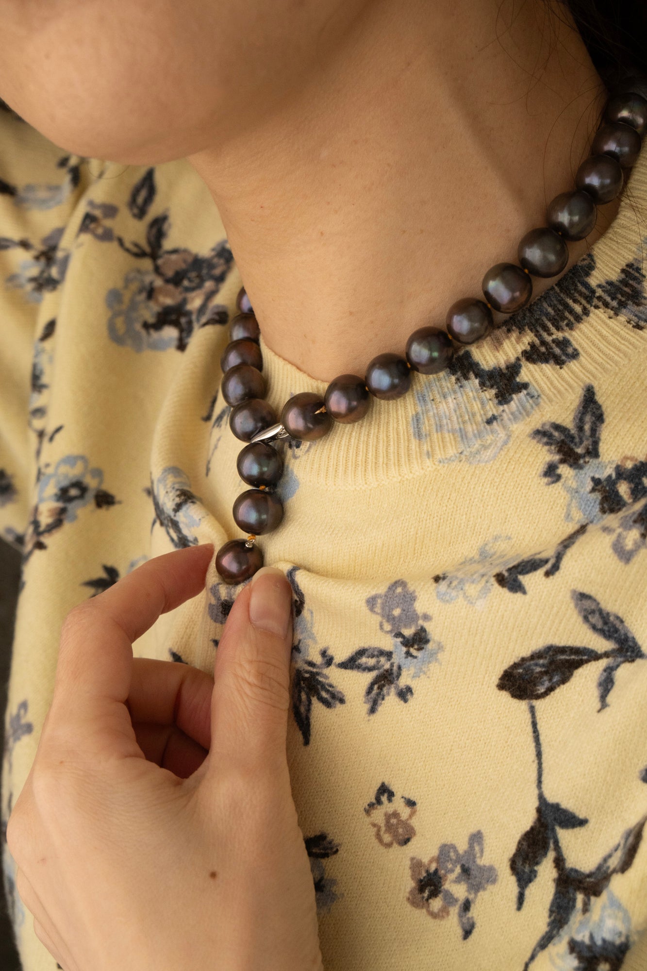 bohem All Knot Pearl Necklace Short BKBR