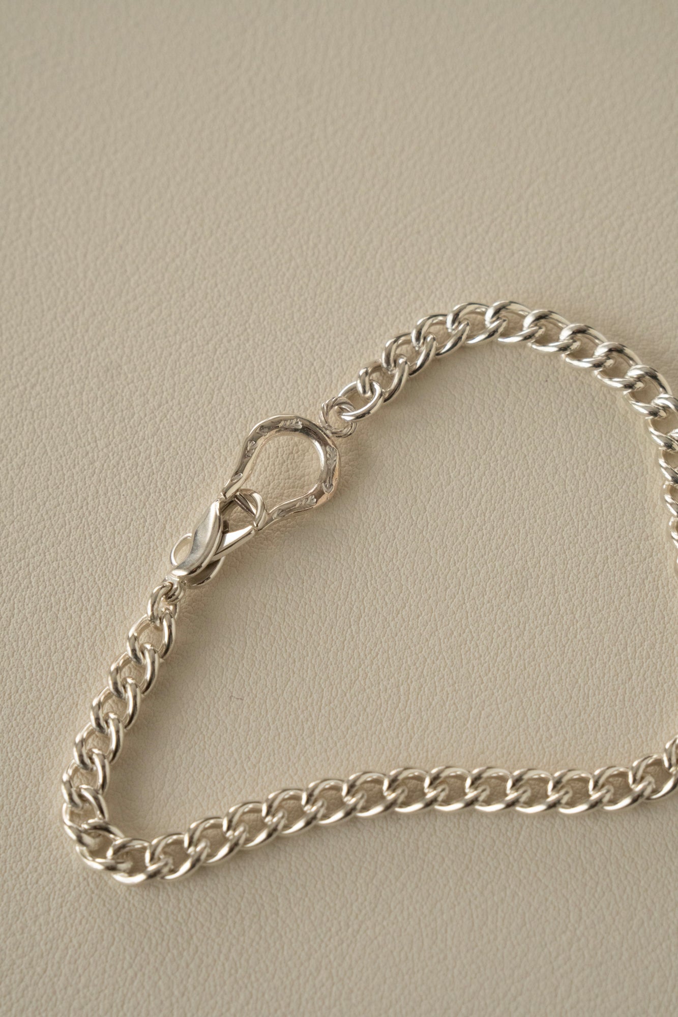 WAKAN SILVER SMITH Horse Shoe Gourmette Bracelet /Silver