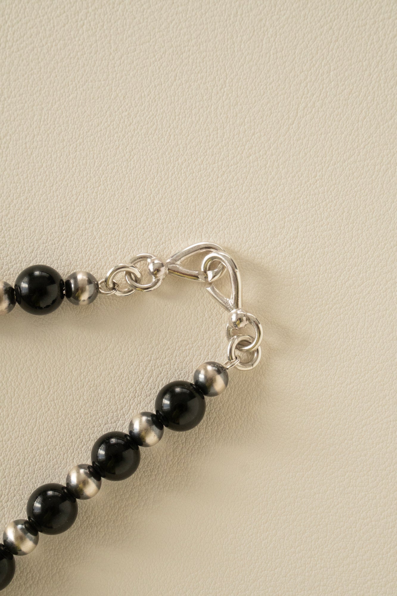 WAKAN SILVER SMITH ワカン Navajo Pearl Necklace Black Tourmaline