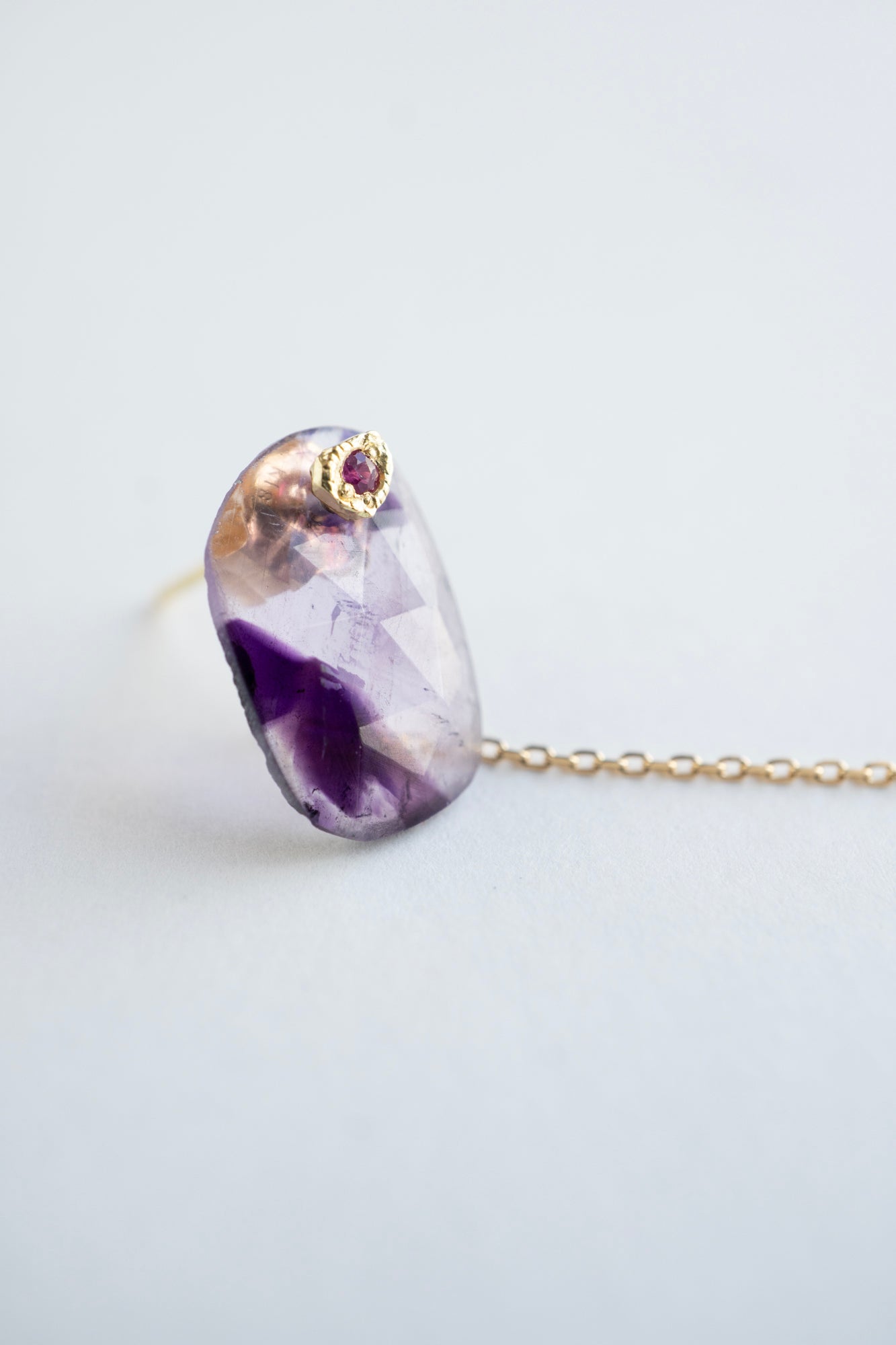 MONAKA jewellery モナカジュエリー flat Bi-color Amethyst Pierce