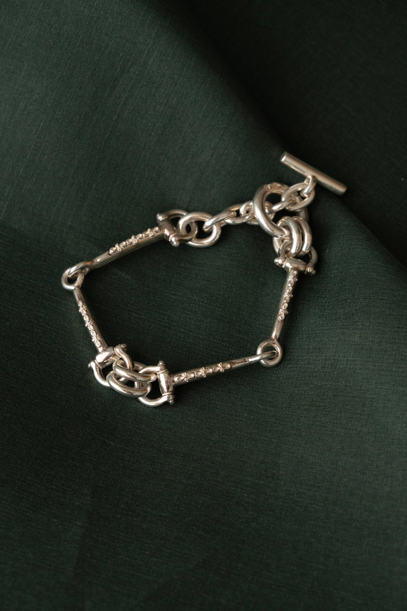 WAKAN SILVER SMITH Mobius Pattern Horse Bit Bracelet /Silver