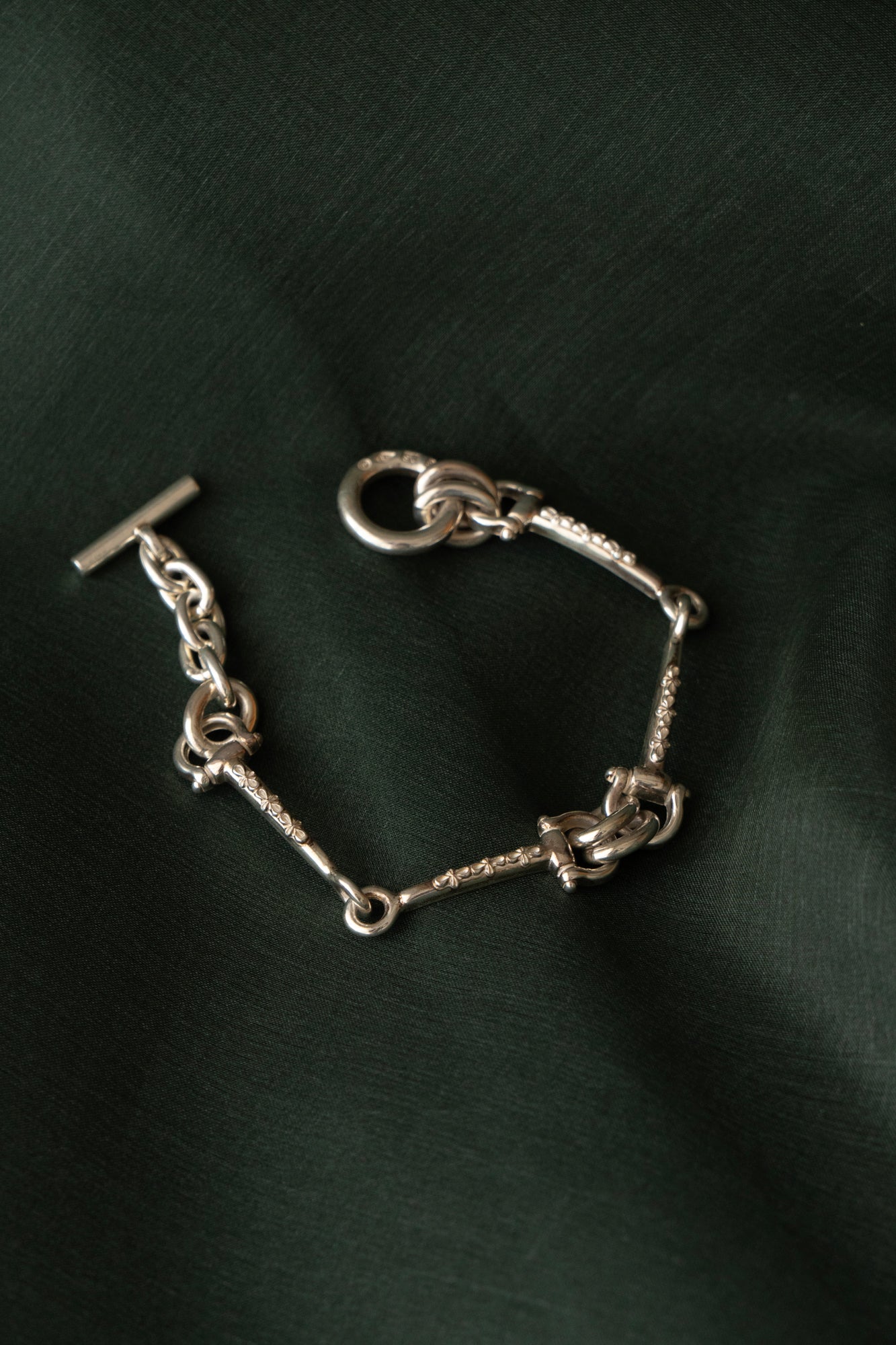 WAKAN SILVER SMITH Mobius Pattern Horse Bit Bracelet /Silver