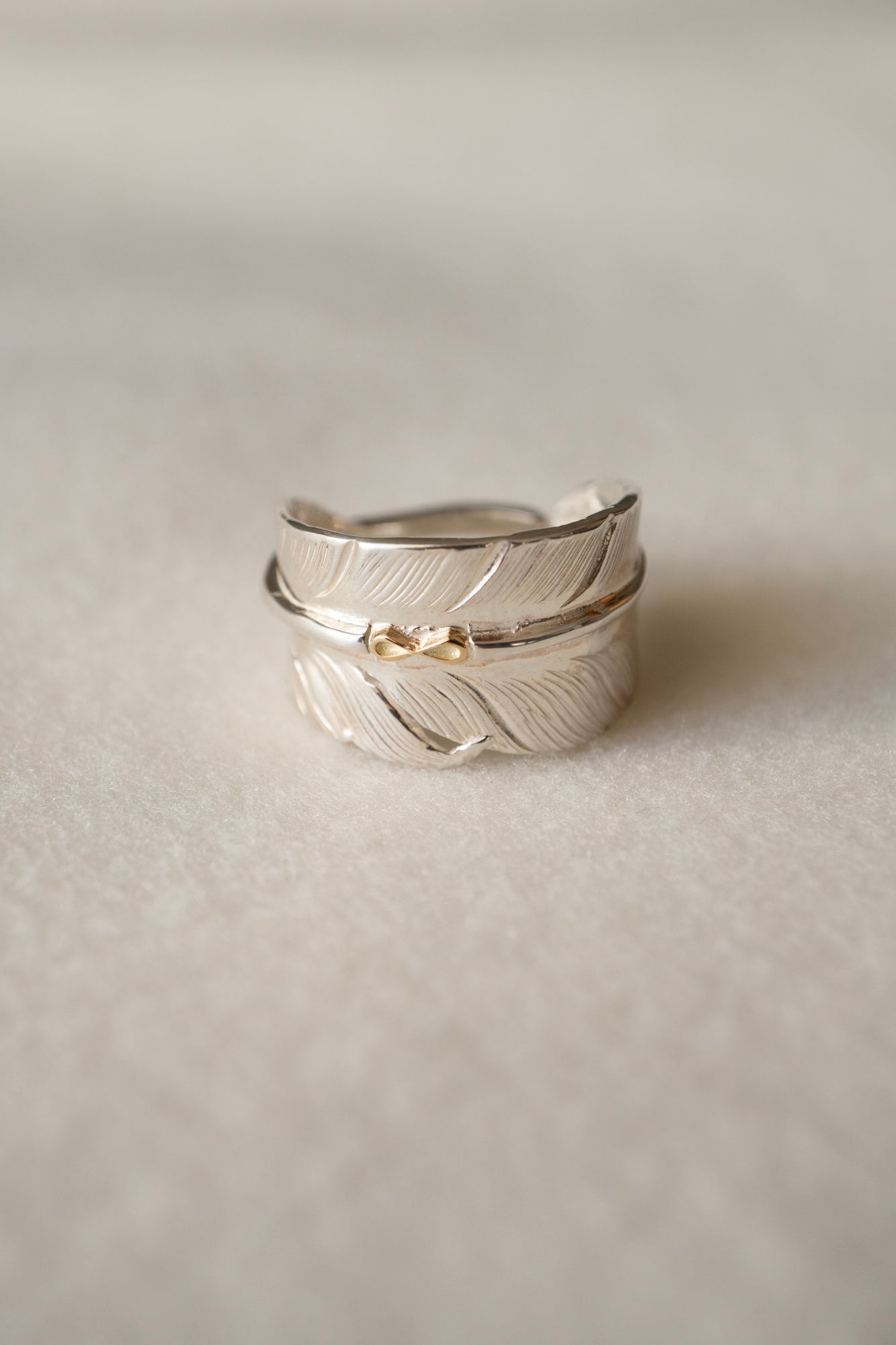 WAKAN SILVER SMITH K18 Mark Feather Stamp Ring /Silver