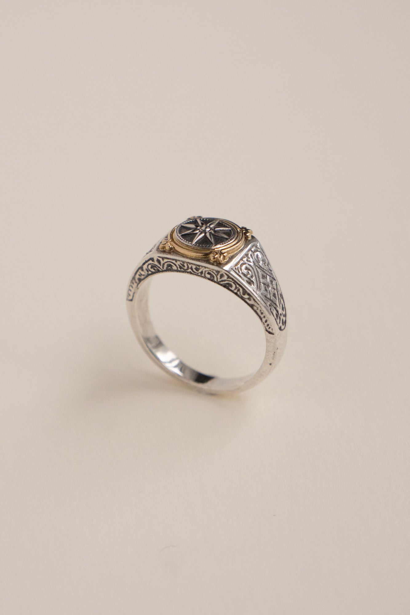 Gerochristo Mini Vergina Square Ring ジェロクリスト ヴェルギナ