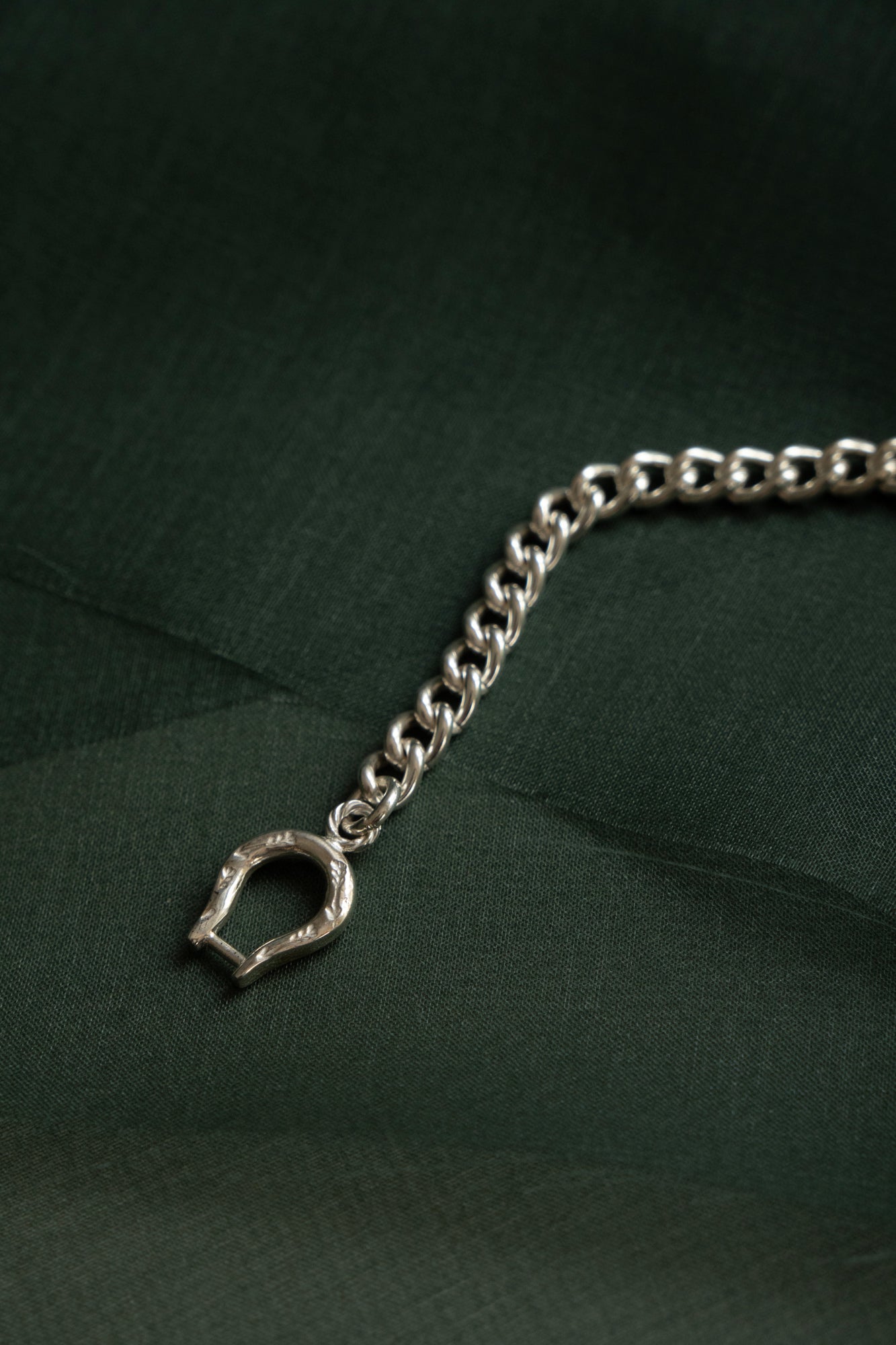 WAKAN SILVER SMITH Horse Shoe Gourmette Bracelet /Silver