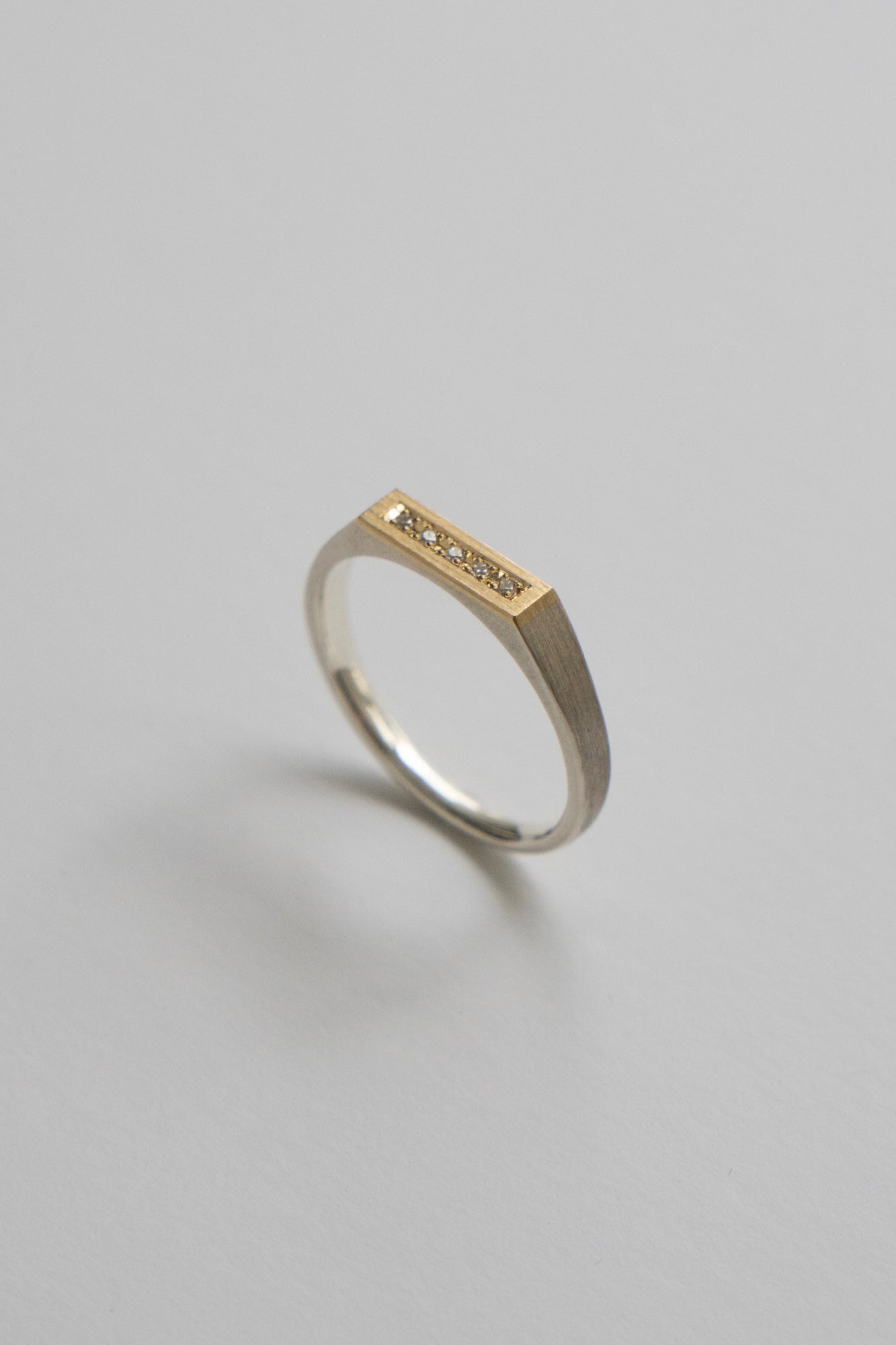 simmon SV & 10K SIGNET RING FLAT NARROW Dia 5