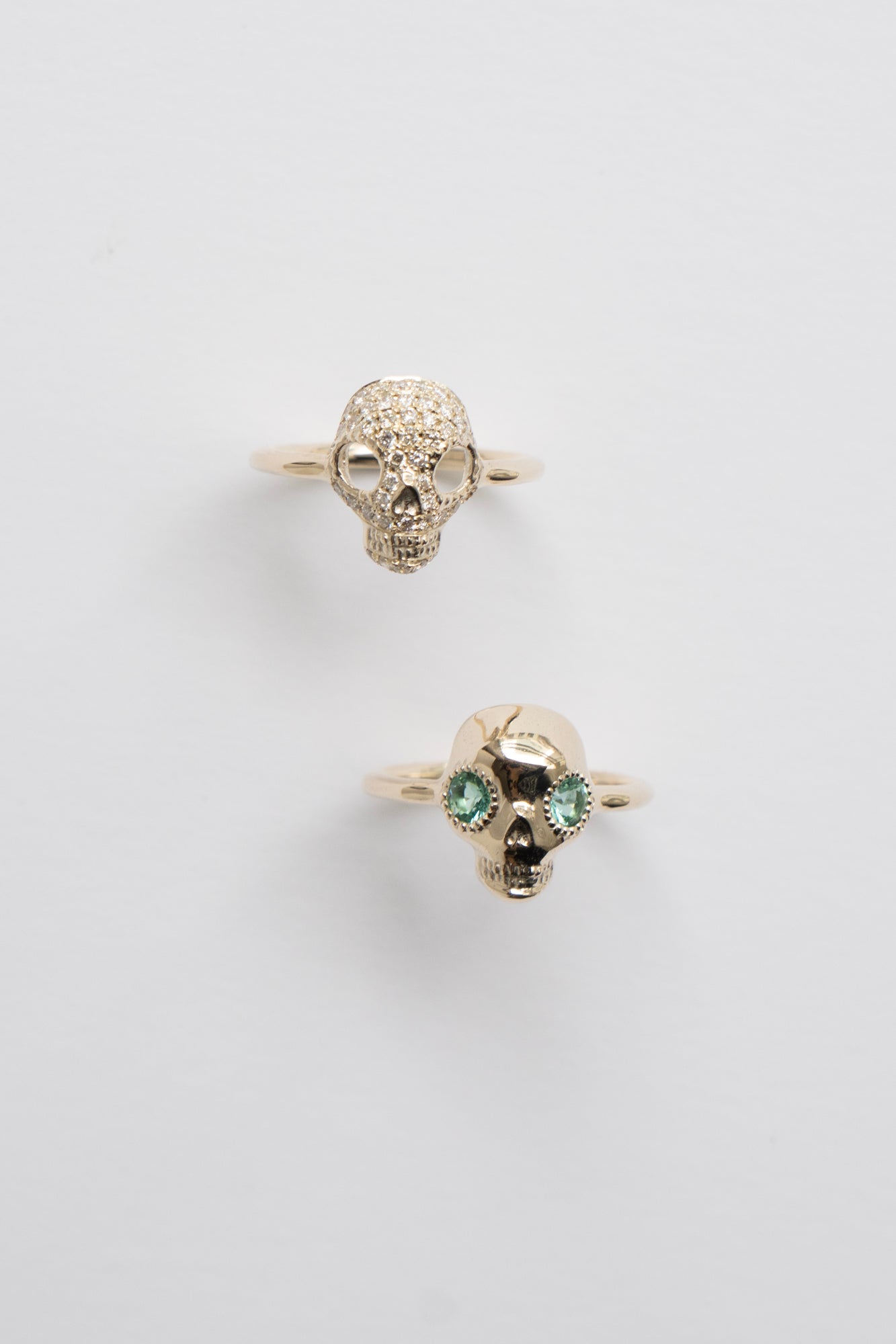PALA Sweet Sugar Skull Emerald Eye Pinky Ring /K10