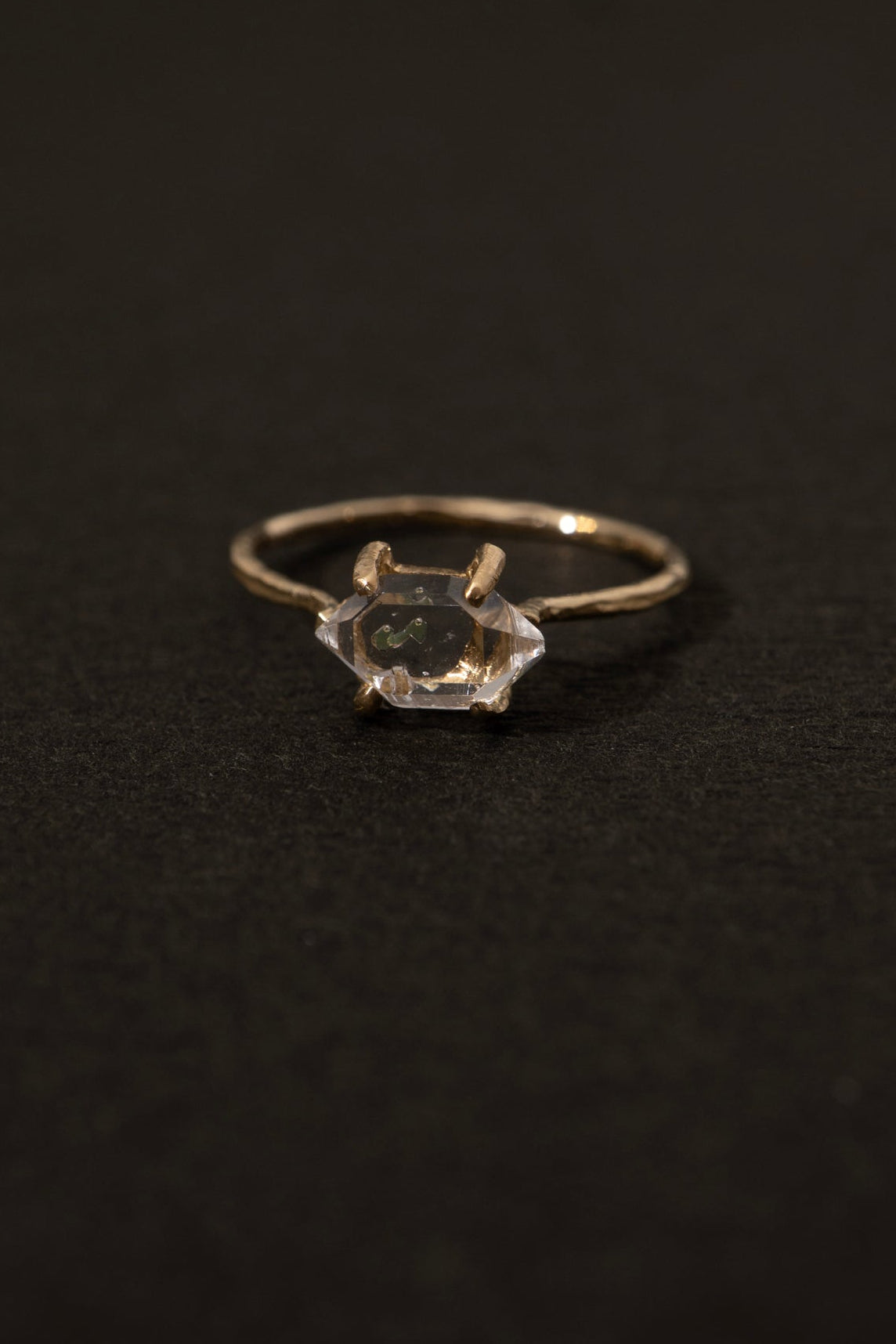 MONAKA jewellery Petroleum in Quartz Ring /K14