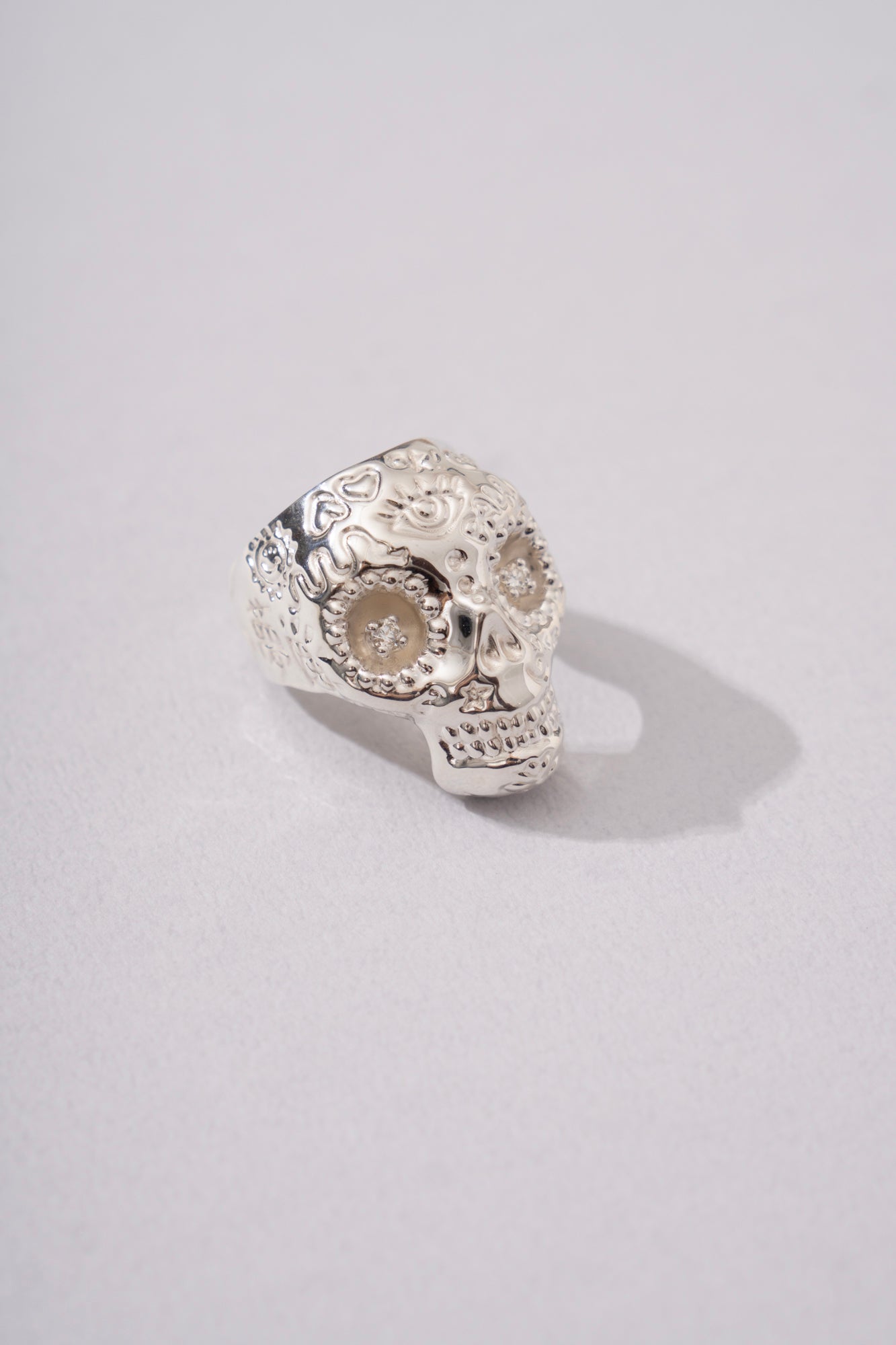 PALA Sweet Sugar Skull Ring With Diamond /Silver
