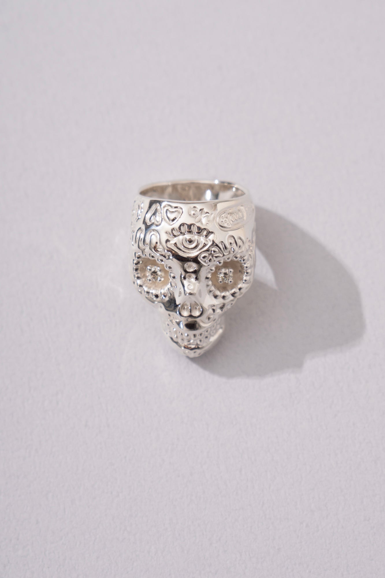 PALA Sweet Sugar Skull Ring With Diamond /Silver