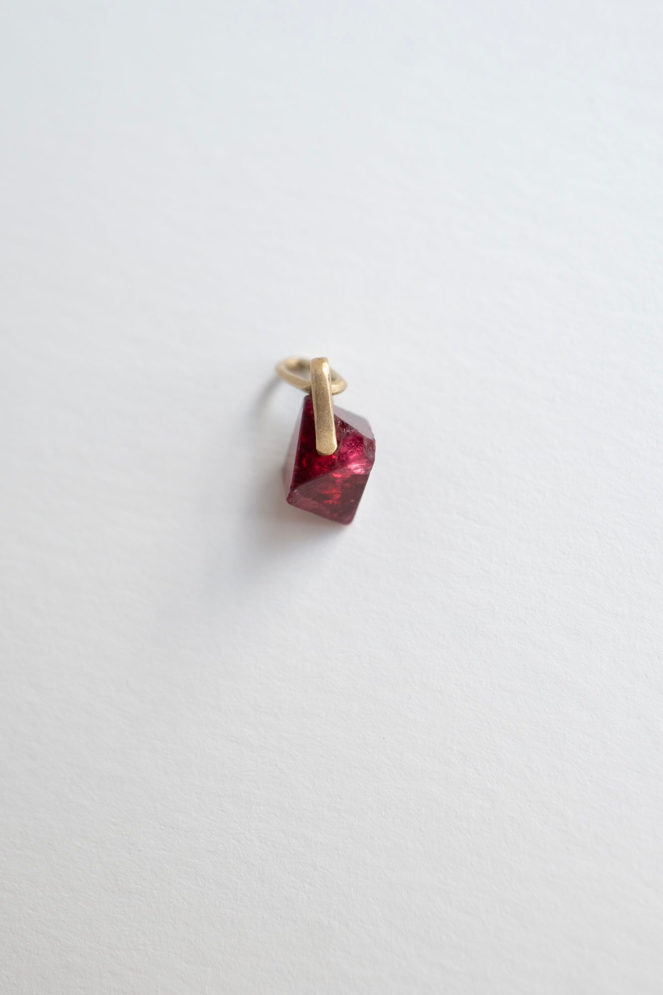MONAKA jewellery Horse Shoe Hole Red Spinel Necklace Charm Top  /K10