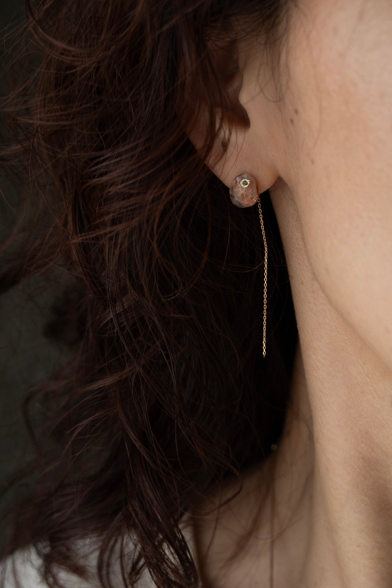 MONAKAjewellery Flat Sunstone Pierce /K18