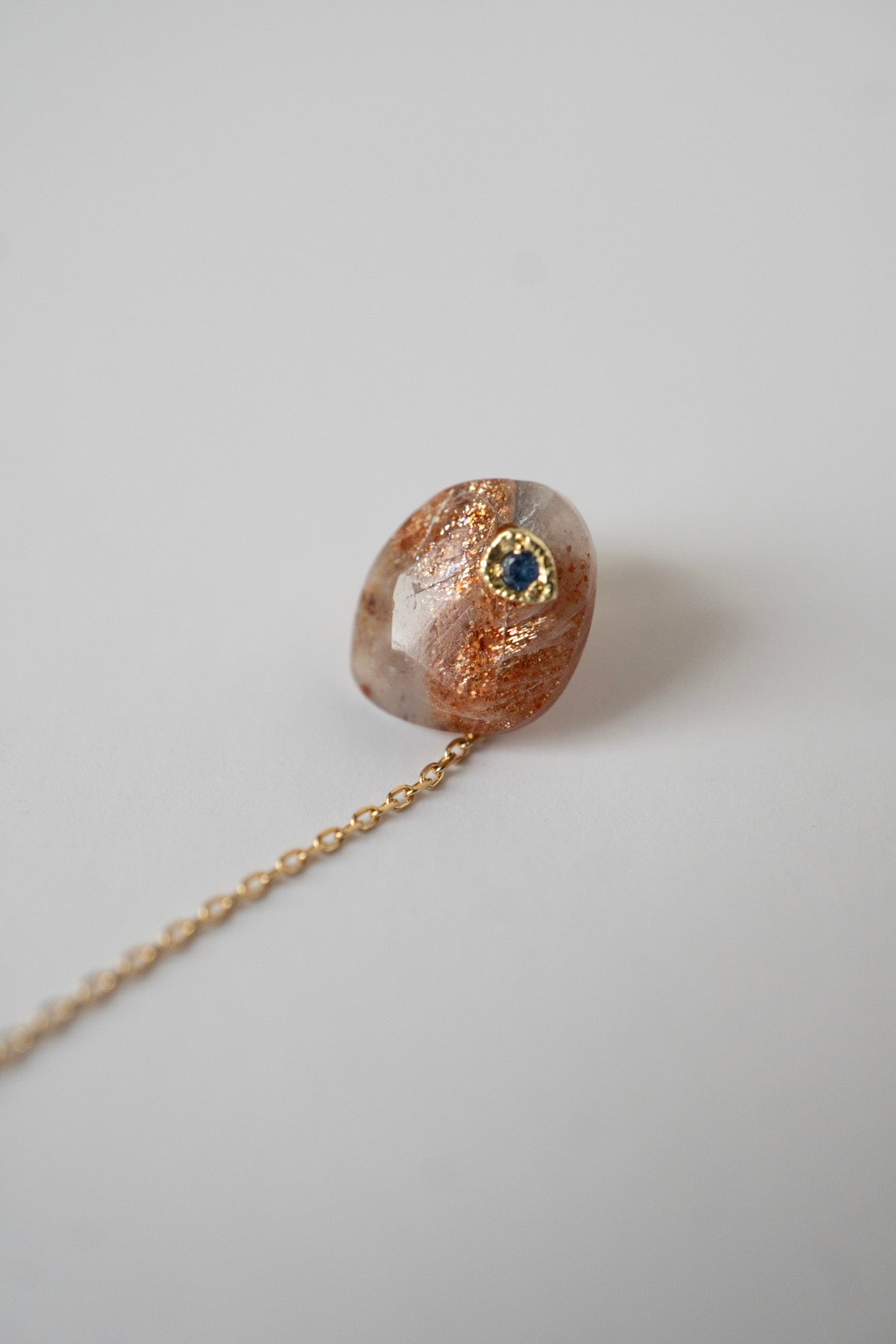 MONAKAjewellery Flat Sunstone Pierce /K18